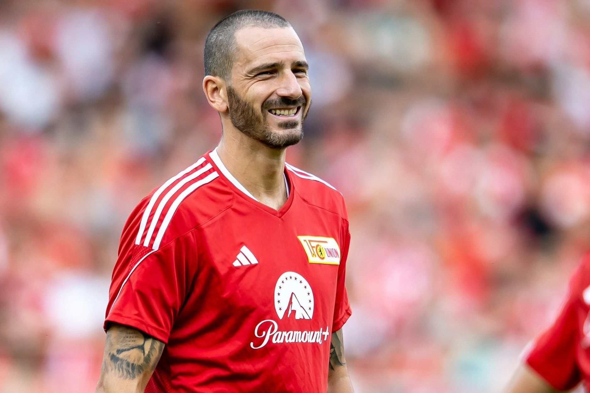 Leonardo Bonucci spendete spontan 10.000 Euro.