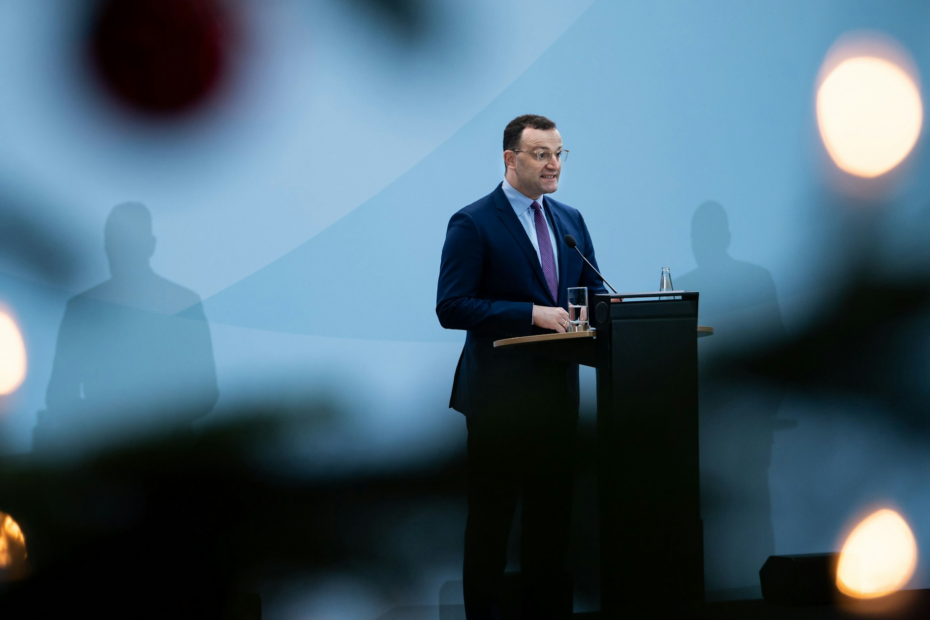 Jens Spahn gibt eine Pressekonferenz als Bundesgesundheitsminister, 2020.
