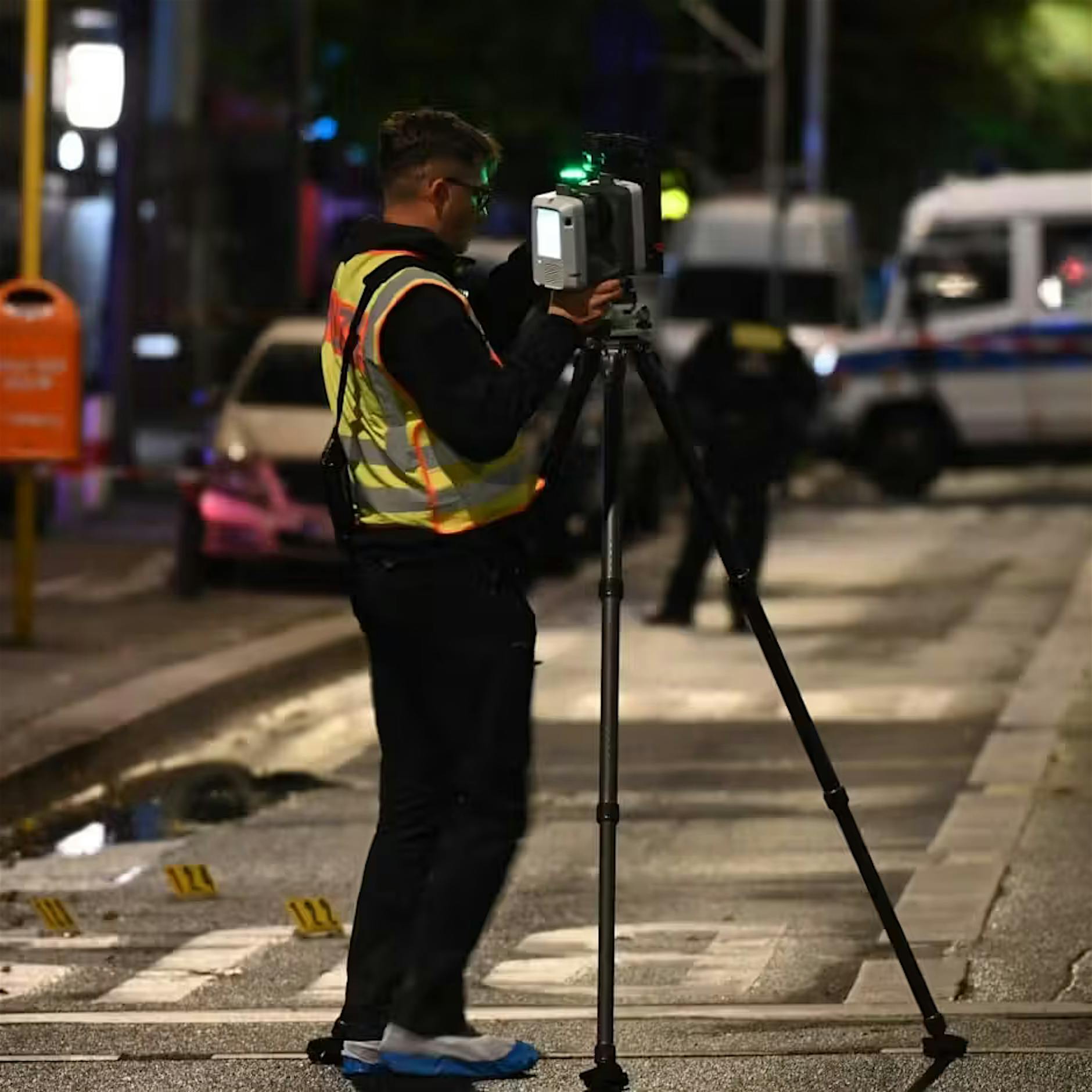 Schüsse in der Scharnweberstraße in Reinickendorf: Berliner Polizei sucht Zeugen