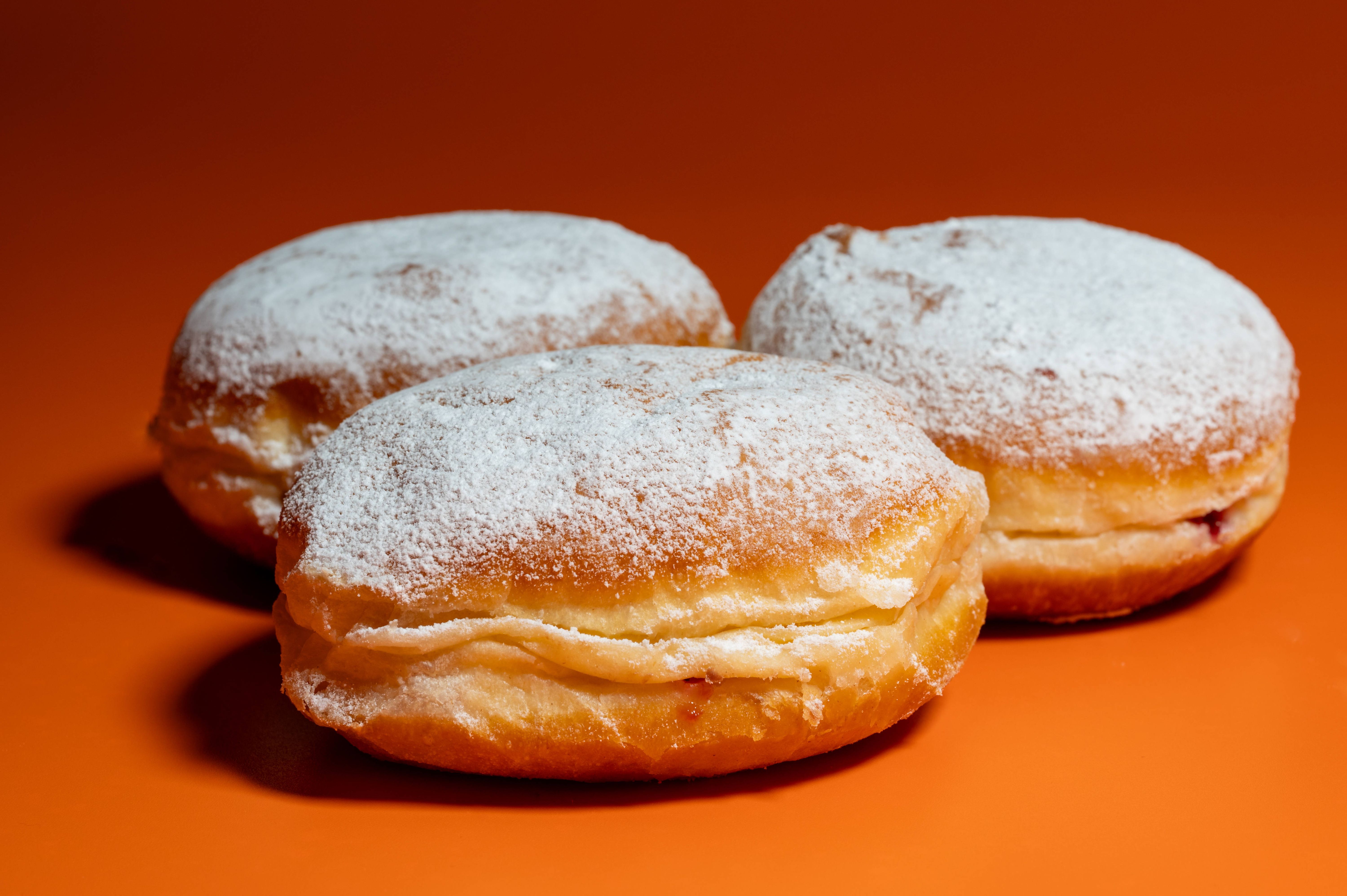 Pfannkuchen statt Berliner! Mit diesem Rezept backen Sie ihn selbst