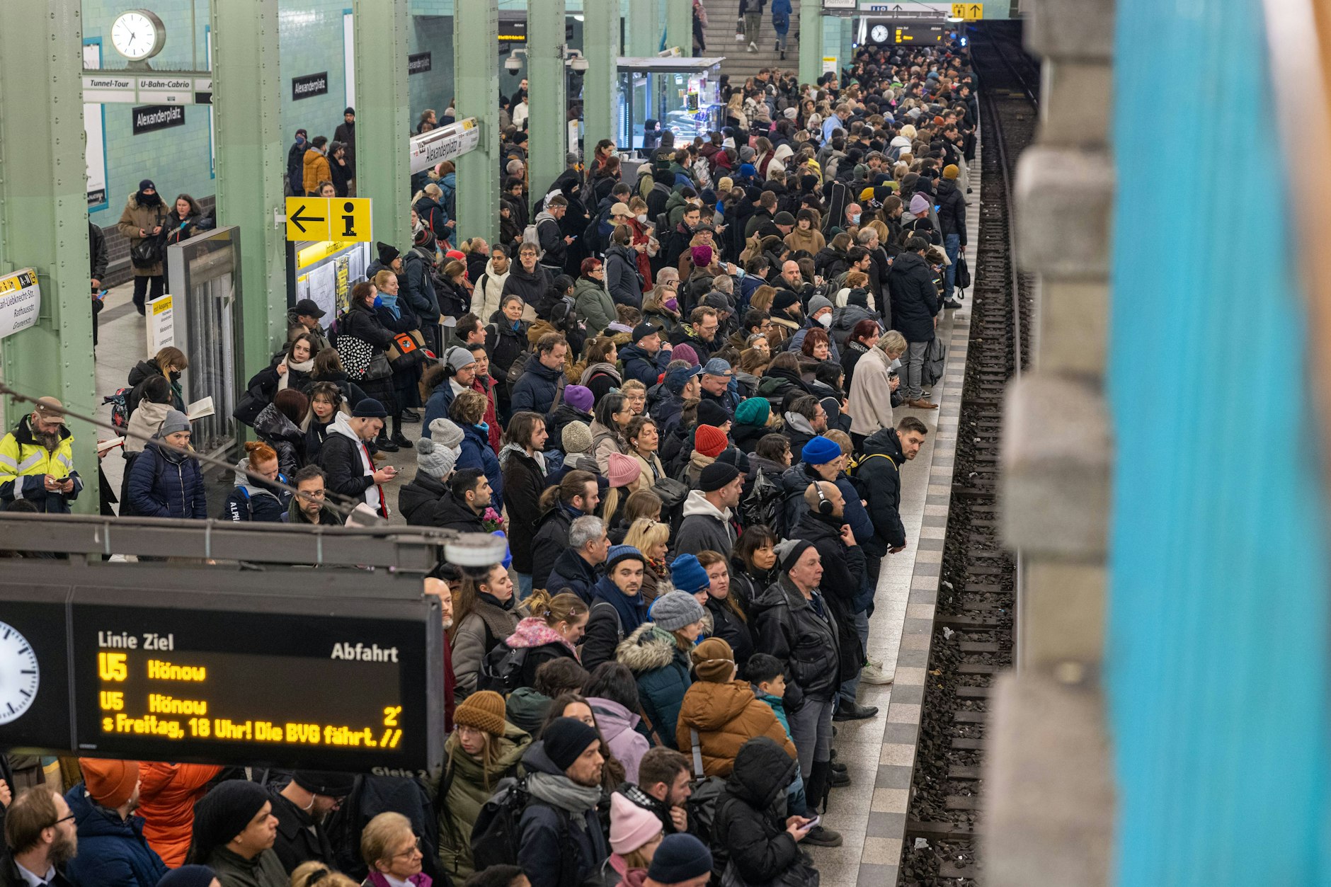 Für zahlreiche Menschen ist der aktuelle Preis von 49 Euro schon die finanzielle Obergrenze. Laut einer Umfrage würde ein erheblicher Teil das Abo kündigen, sollte der Preis steigen. (Symbolfoto)