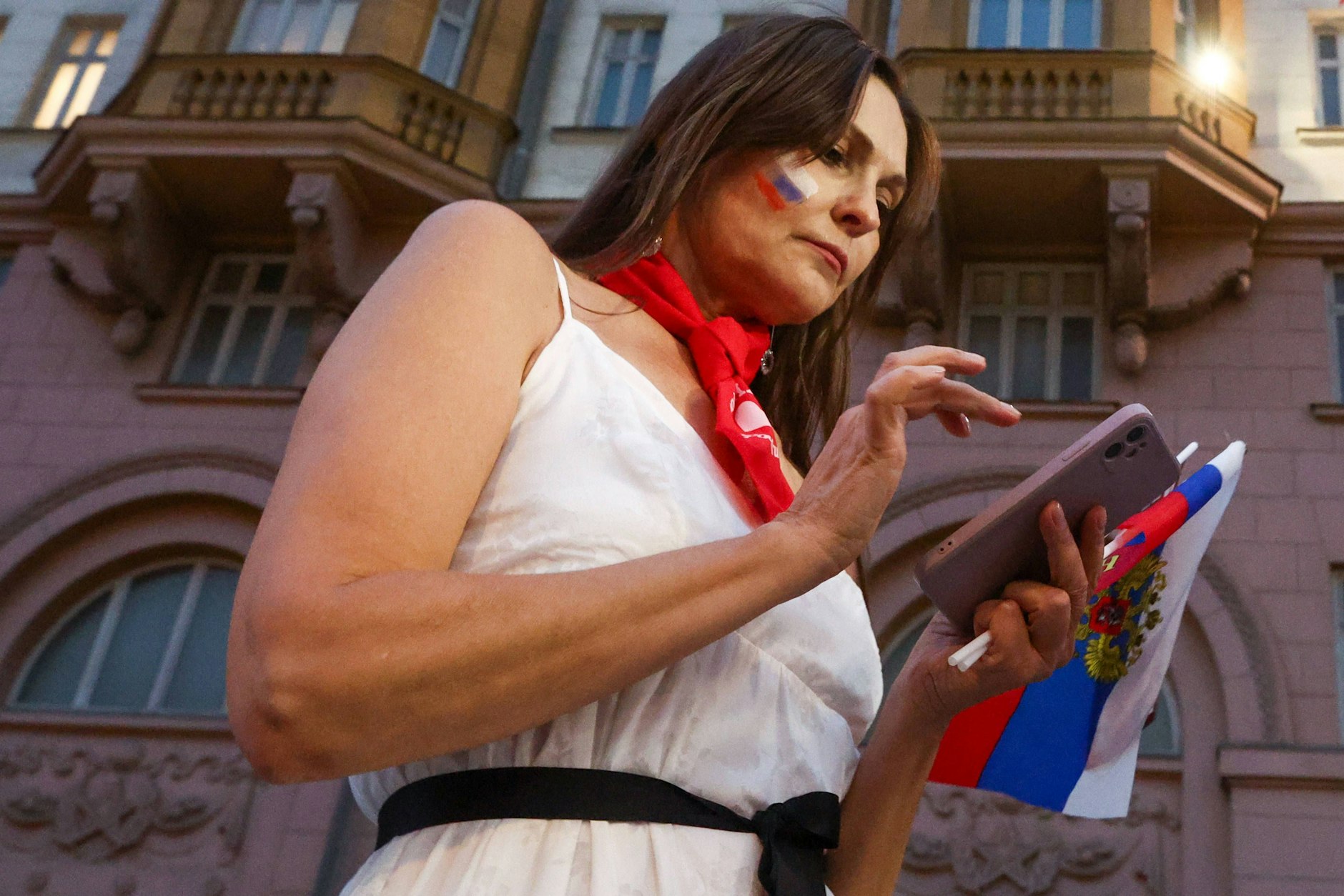 Ein hochrangiger russischer Politiker bestätigte, dass YouTube in Russland komplett gesperrt wird.