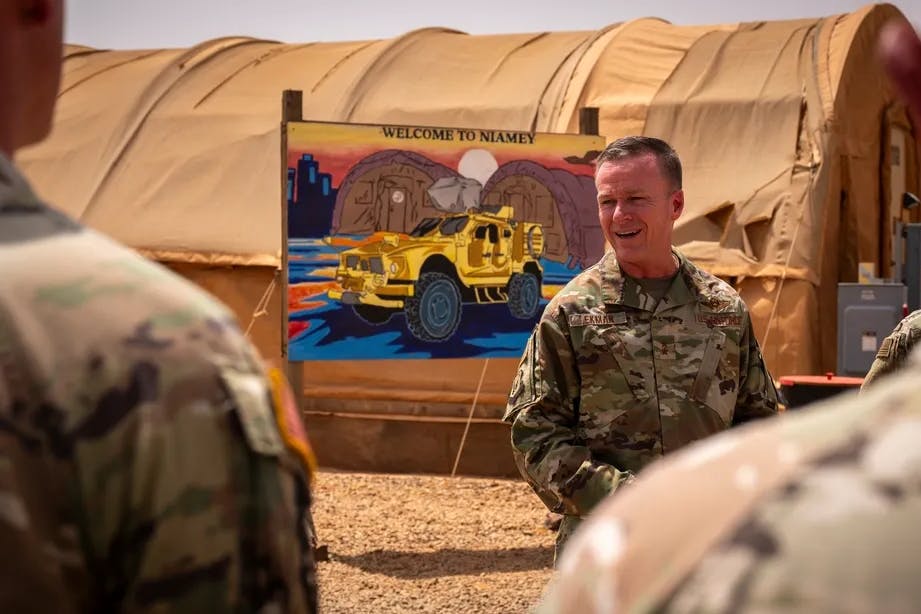 Generalmajor Kenneth P. Ekman, hier auf der Luftwaffenbasis 101, koordinierte den Abzug der amerikanischen Truppen aus Niger.