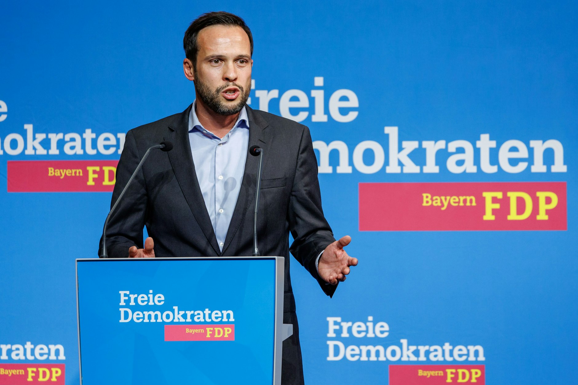 Bayerns FDP-Chef Martin Hagen will der Ampel den Stecker ziehen. 