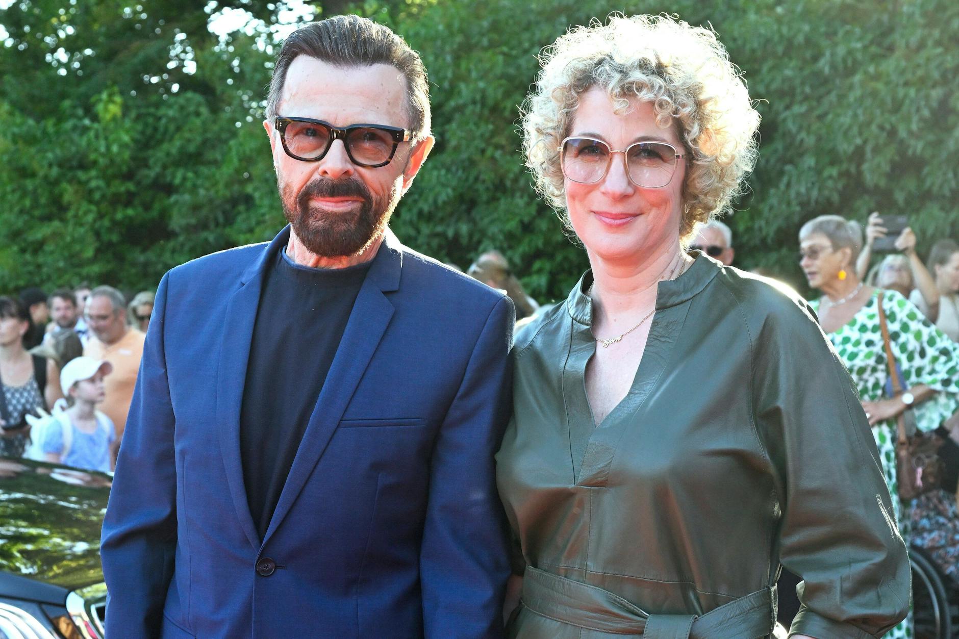 Abba-Star Björn Ulvaeus hat seine Freundin Christina Sas geheiratet.