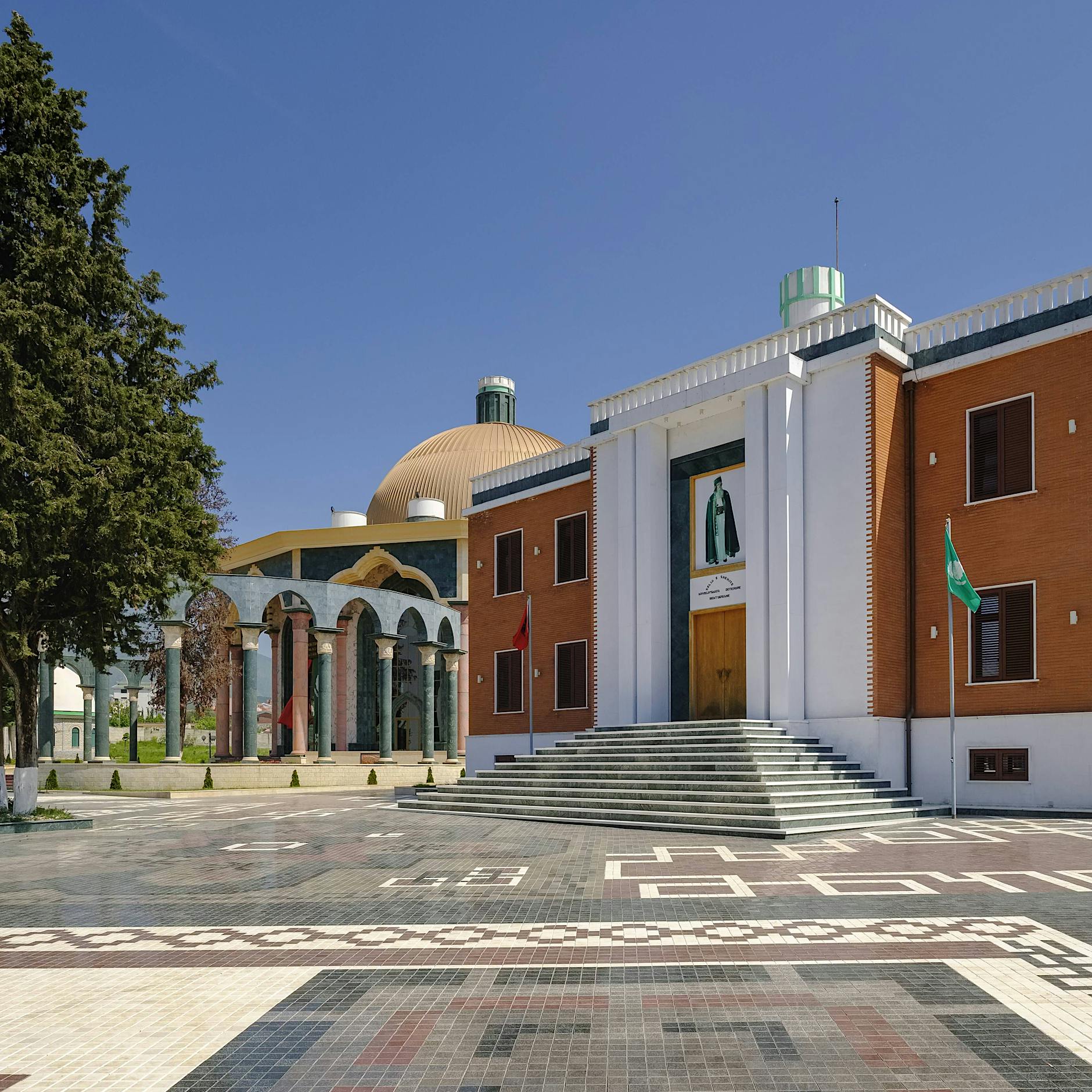 Albanien will muslimischen Kleinststaat für Bektaschi-Orden errichten