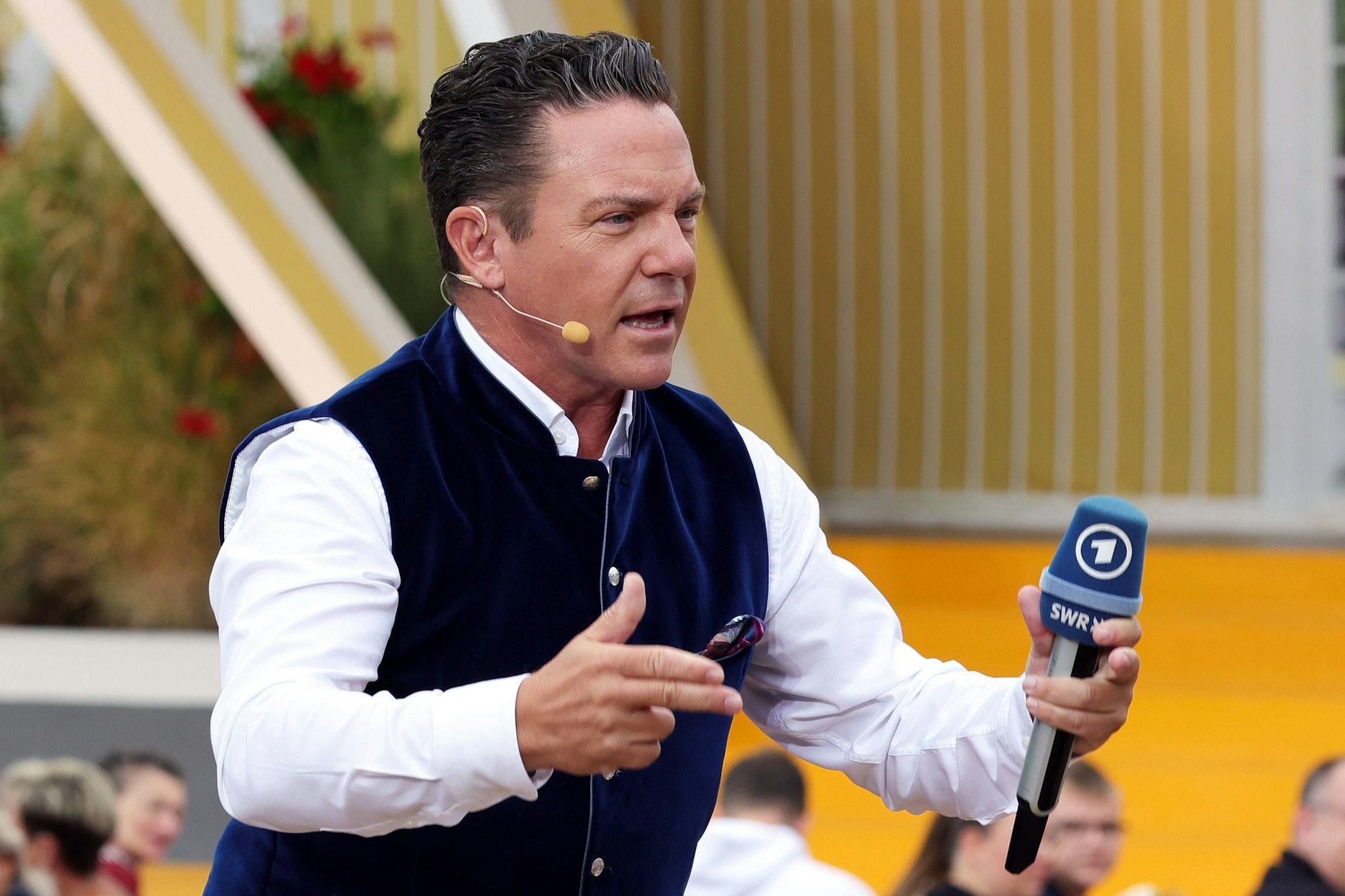 Der Immer wieder sonntags-Moderator Stefan Mross sollte eigentlich auf dem Oktoberfest auftreten.