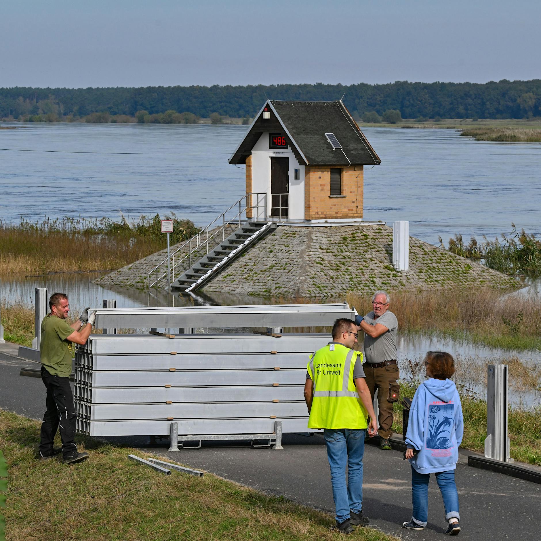 Heute kommt die Welle: Pegel an der Oder steigen rasant