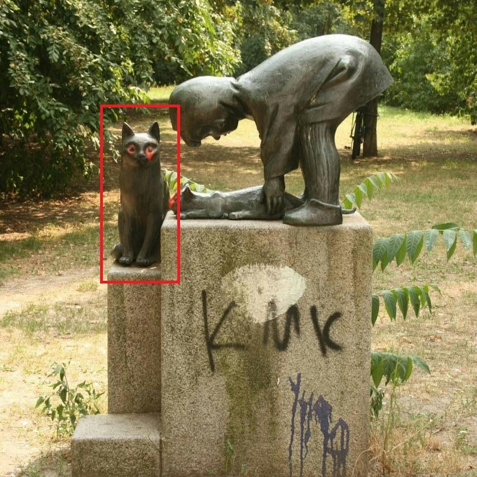 Image - DDR-Künstlerin Johanna Jura: Wer hat ihre Pankower Bronze-Katze geklaut?