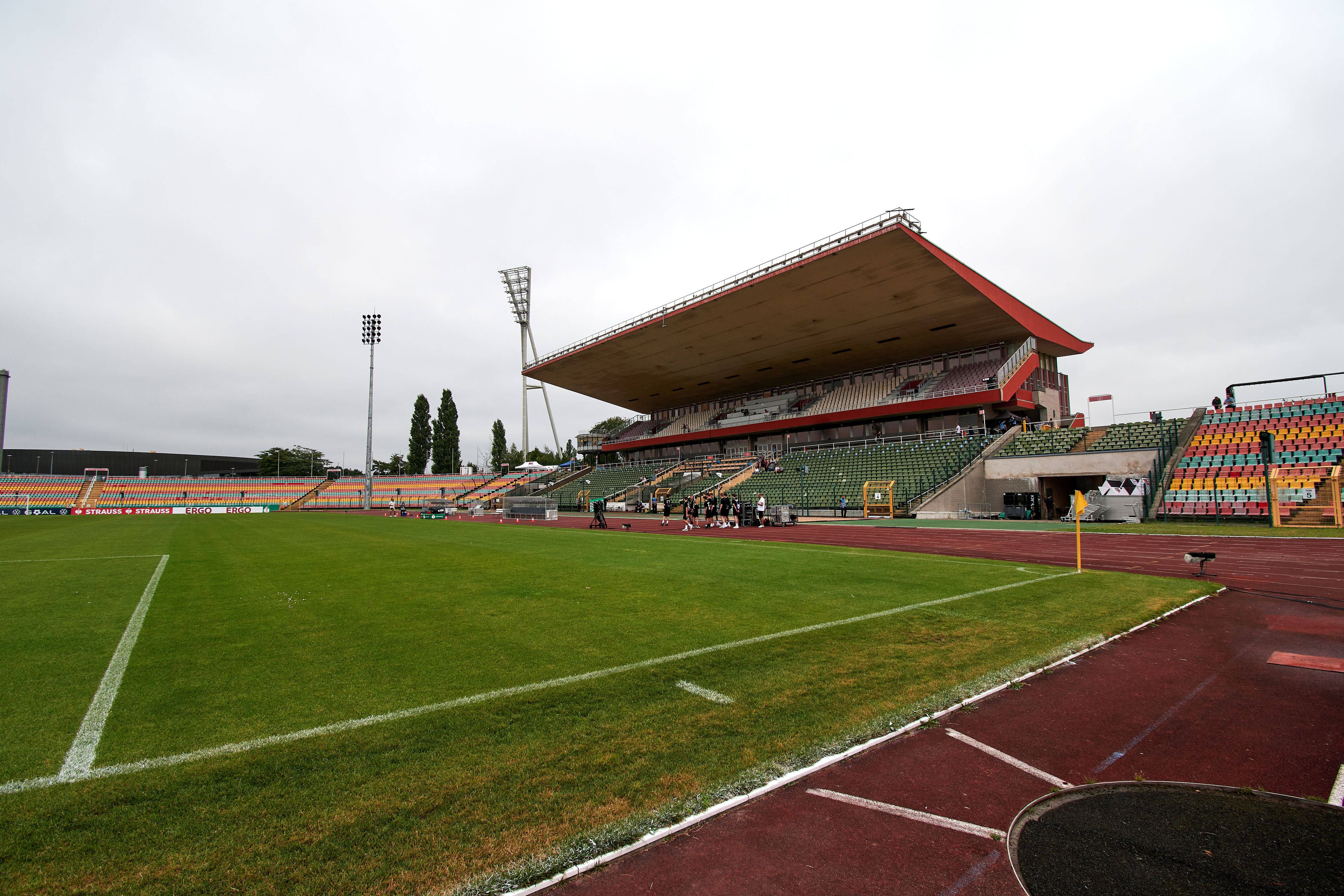Wer am DDR-Gründungstag das Jahnstadion abreißt, hat kein Gefühl für Geschichte