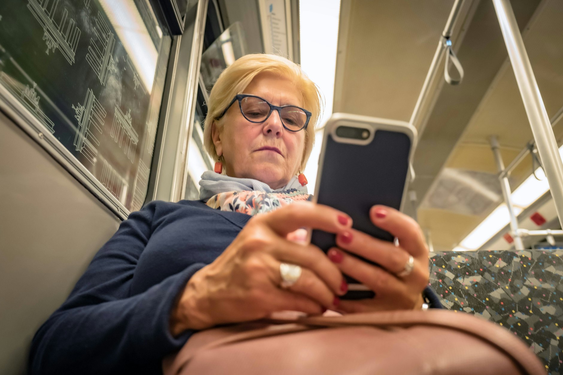 Böse Überraschung: Plötzlich ist das Deutschlandticket aus der BVG-App verschwunden.