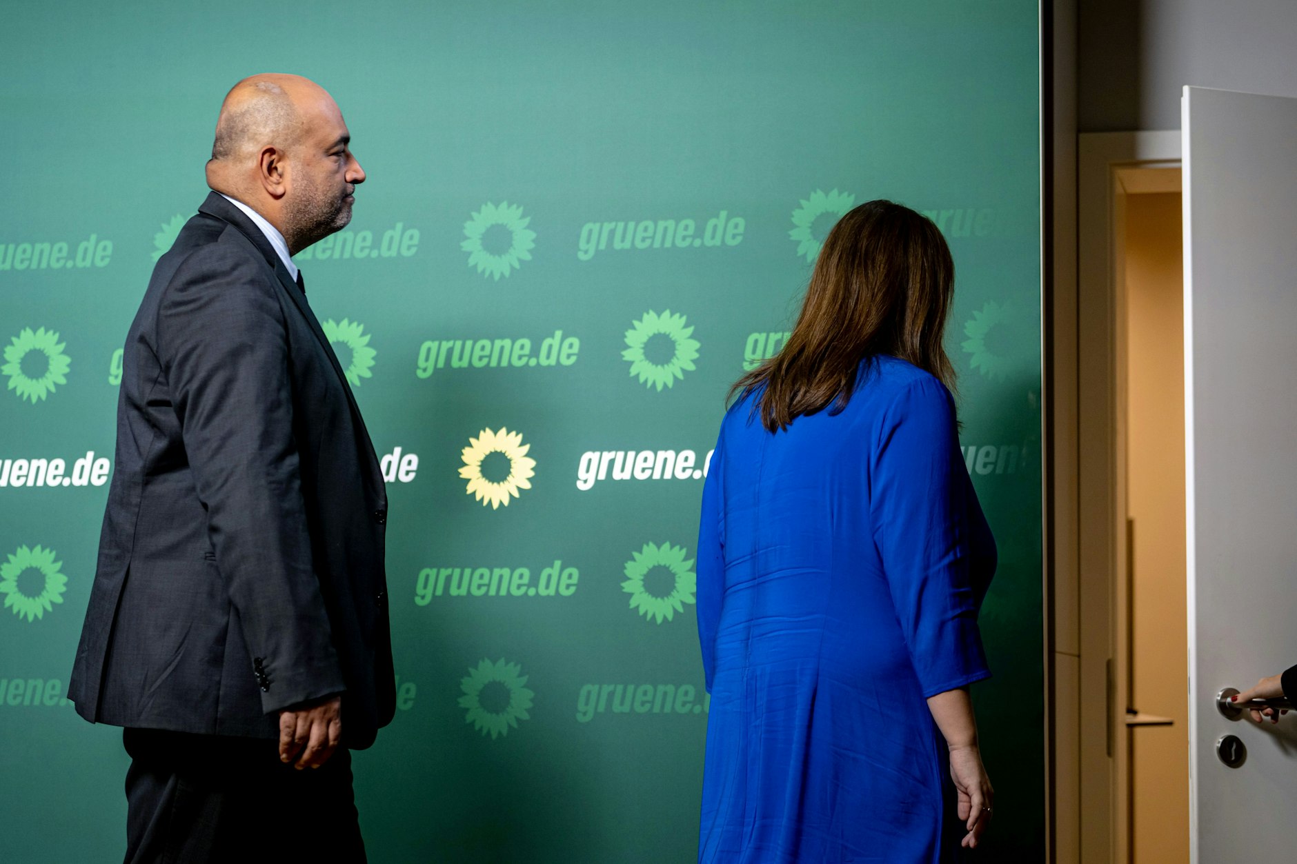 Die Bundesvorsitzenden der Grünen, Omid Nouripour und Ricarda Lang, treten gemeinsam ab.