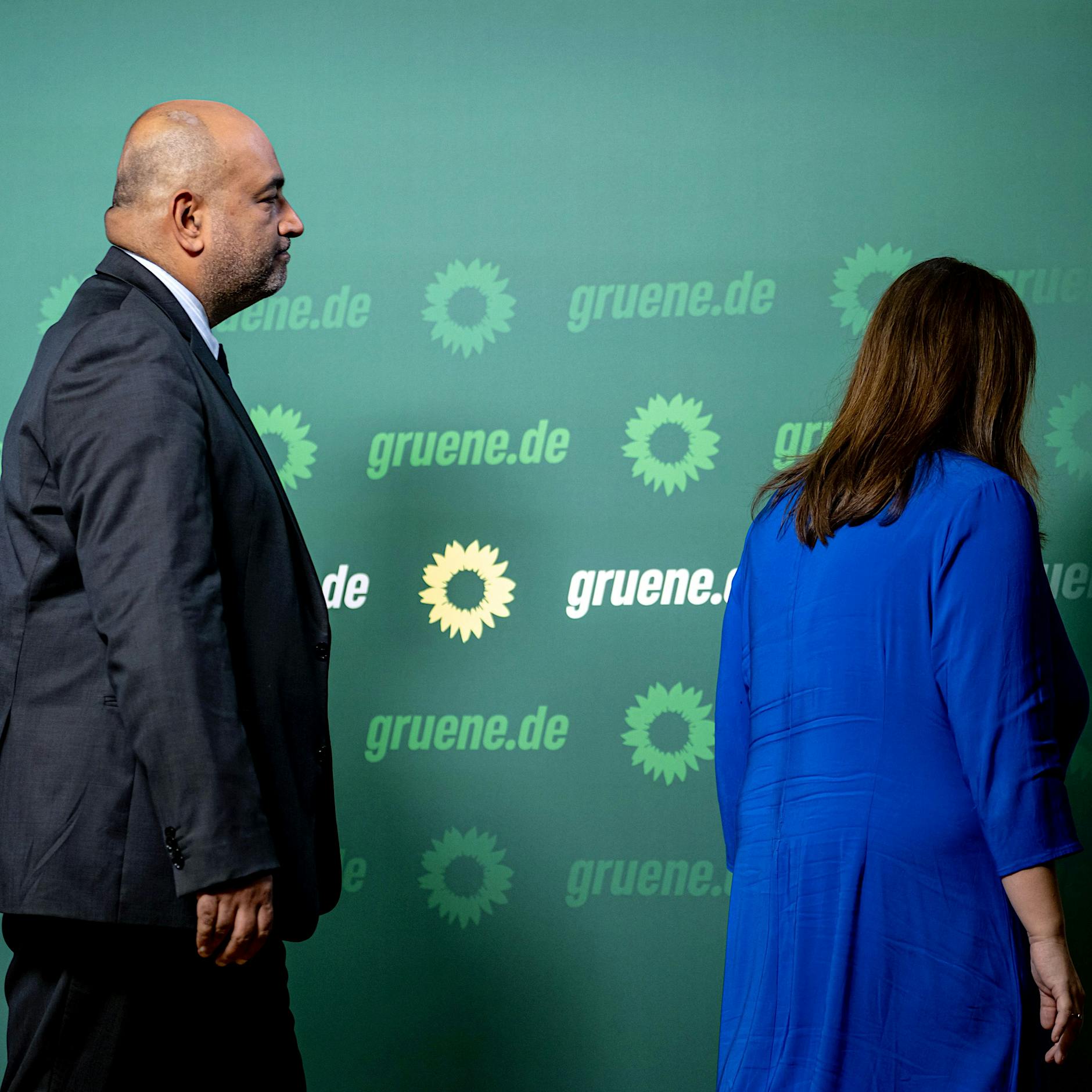 Grünen-Chefs Ricarda Lang und Omid Nouripour treten zurück: Tiefe Krise nach Wahldebakel