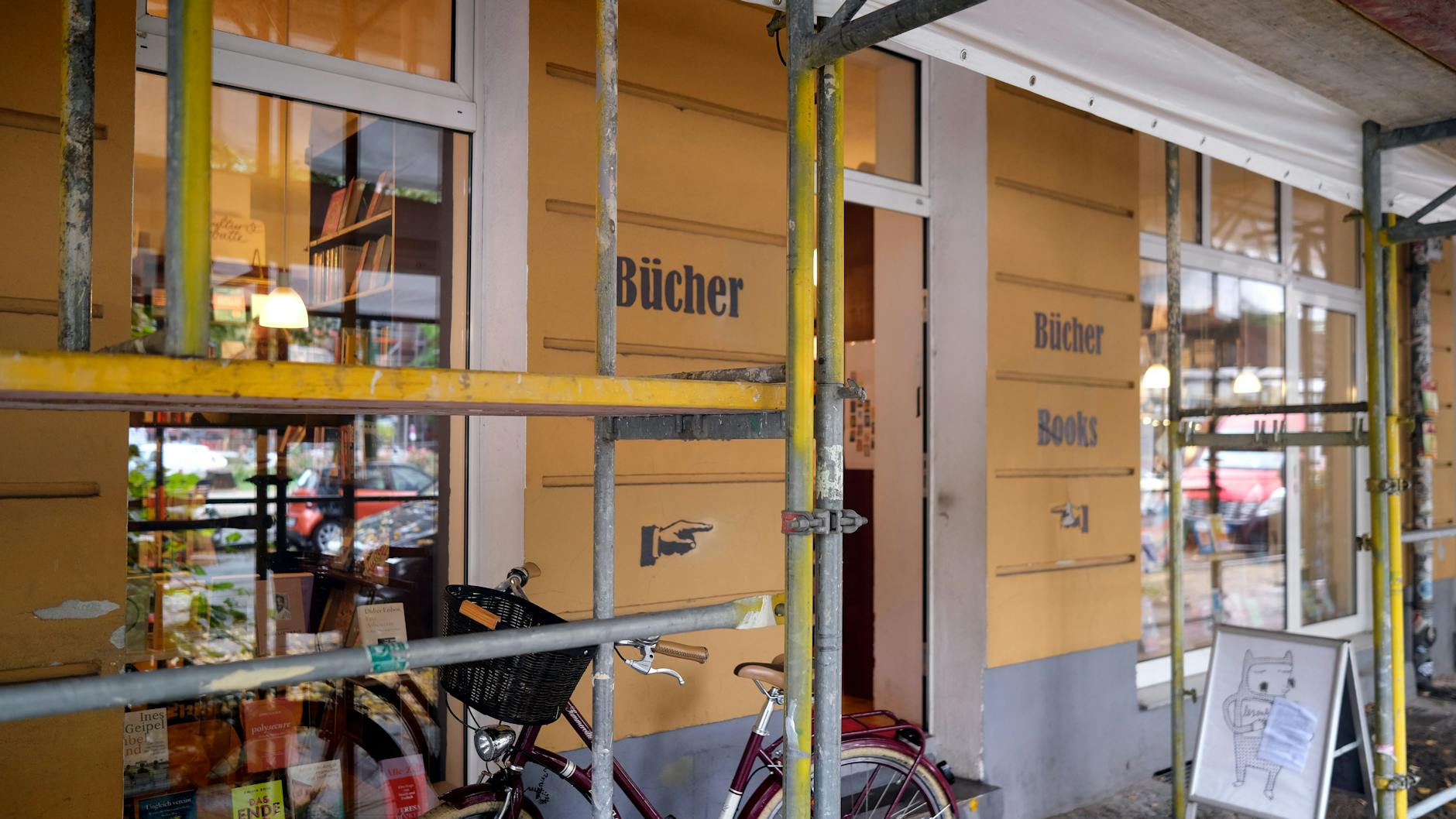 Der Buchladen von Beate Klemm in der Wühlischstraße in Berlin-Friedrichshain