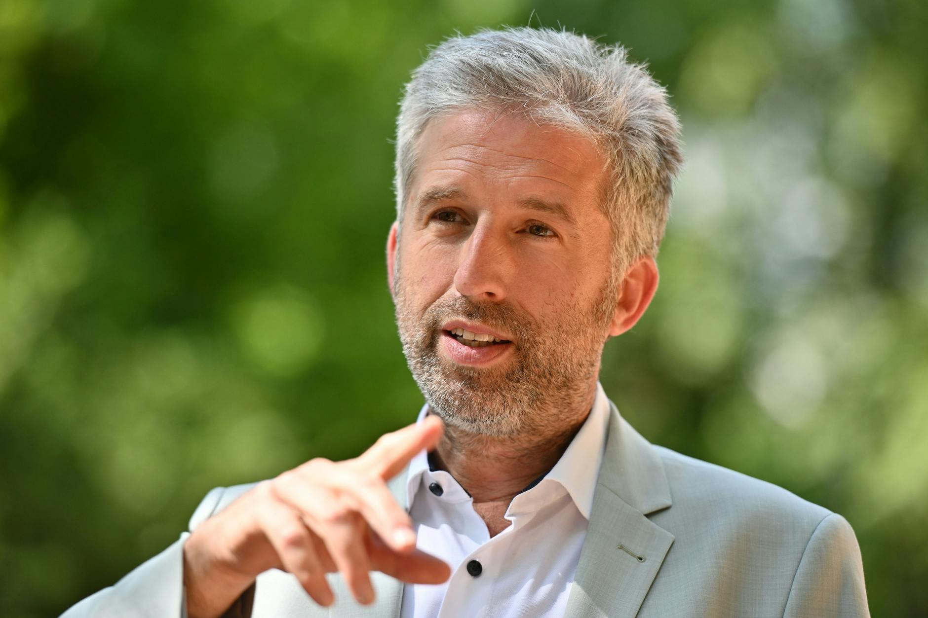 Tübingens Oberbürgermeister und Ex-Grüner Boris Palmer freut sich über den Rückzug des Vorstands der Grünen Jugend.