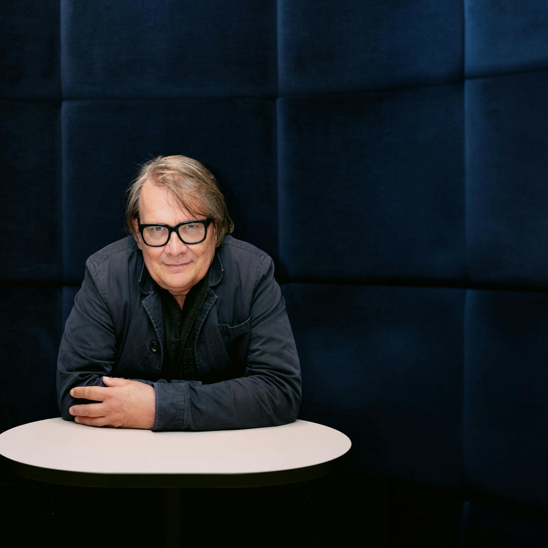 Image - Sven Regener von Element of Crime im Interview: Berlin war eine Stadt, die gigantische Schmerzen erlitt