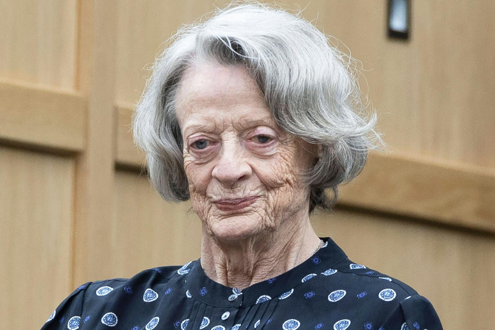 Maggie Smith (1934–2024): Die britische Schauspiellegende begeisterte mit ihrer unverwechselbaren Präsenz auf Bühne und Leinwand, unter anderem als Professor McGonagall in Harry Potter und Lady Grantham in Downton Abbey.