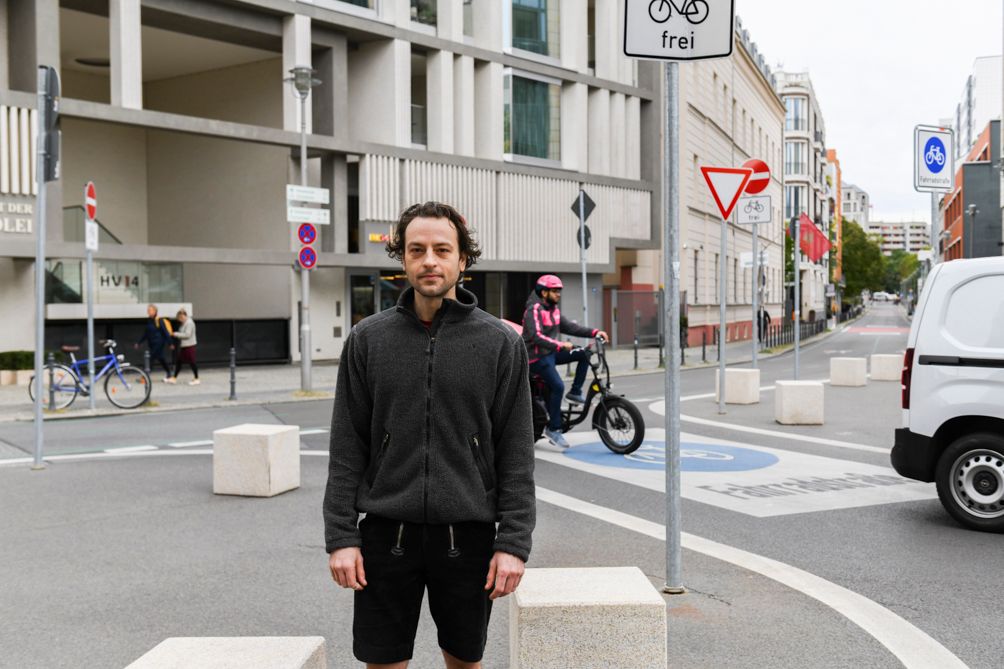 Image - Pollerwahnsinn in Berlin-Mitte: „Taxifahrer steuern unsere Straße gar nicht mehr an“