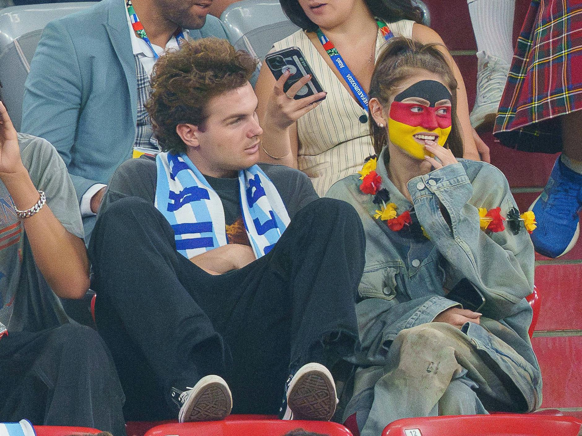 Leni und Aris beim EM-Spiel im Juni 2024 in München.