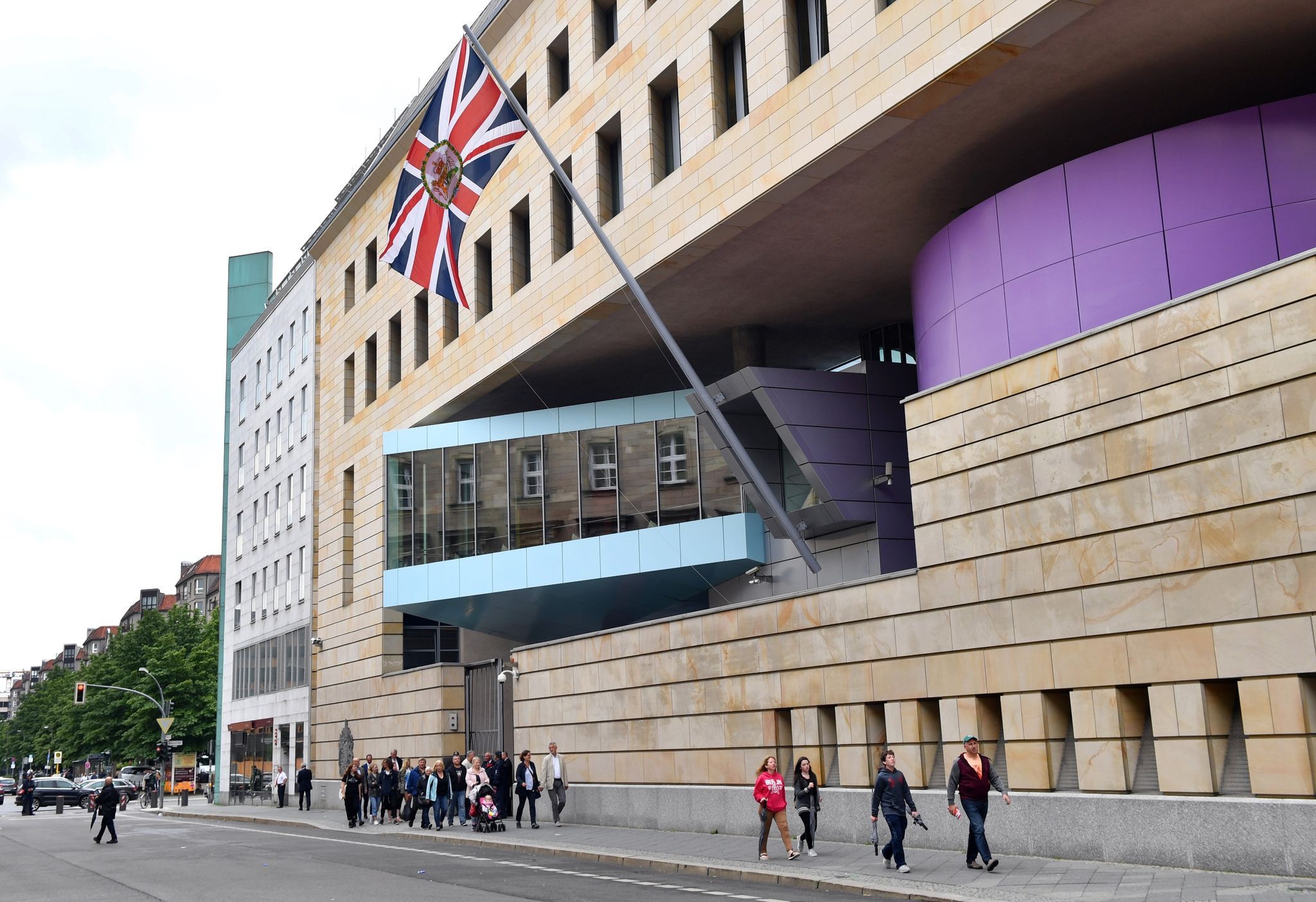 Image - „Letzte Generation“: Suppen-Angriff auf britische Botschaft in Berlin