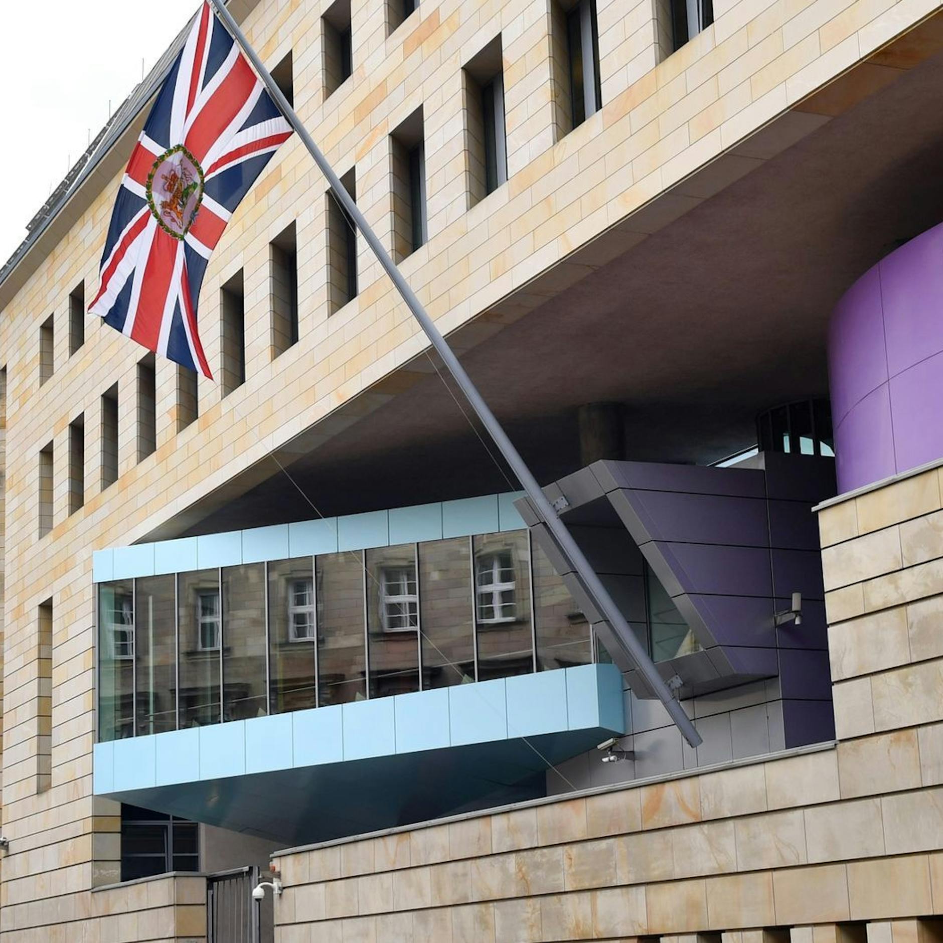 Image - „Letzte Generation“: Suppen-Angriff auf britische Botschaft in Berlin