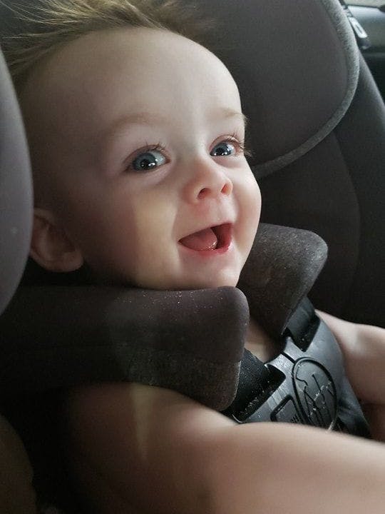 Der kleine Waylon vor der Tragödie: Ein lebensfroher Junge, bekannt für sein Lächeln. Nun kämpft das Kind um sein Leben.
