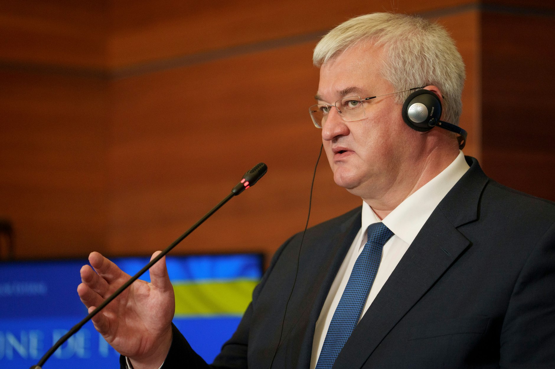 De Oekraïense minister van Buitenlandse Zaken Andrij Sybiha beschouwt de steun van de Zwitserse regering aan het Chinees-Braziliaanse initiatief als