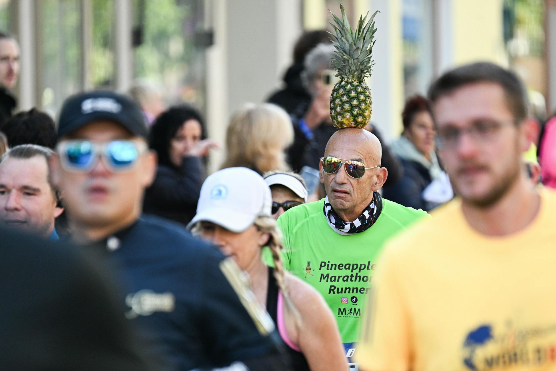 Wenn schon kein Podium, dann doch aber bitte den Preis für die goldene Ananas!