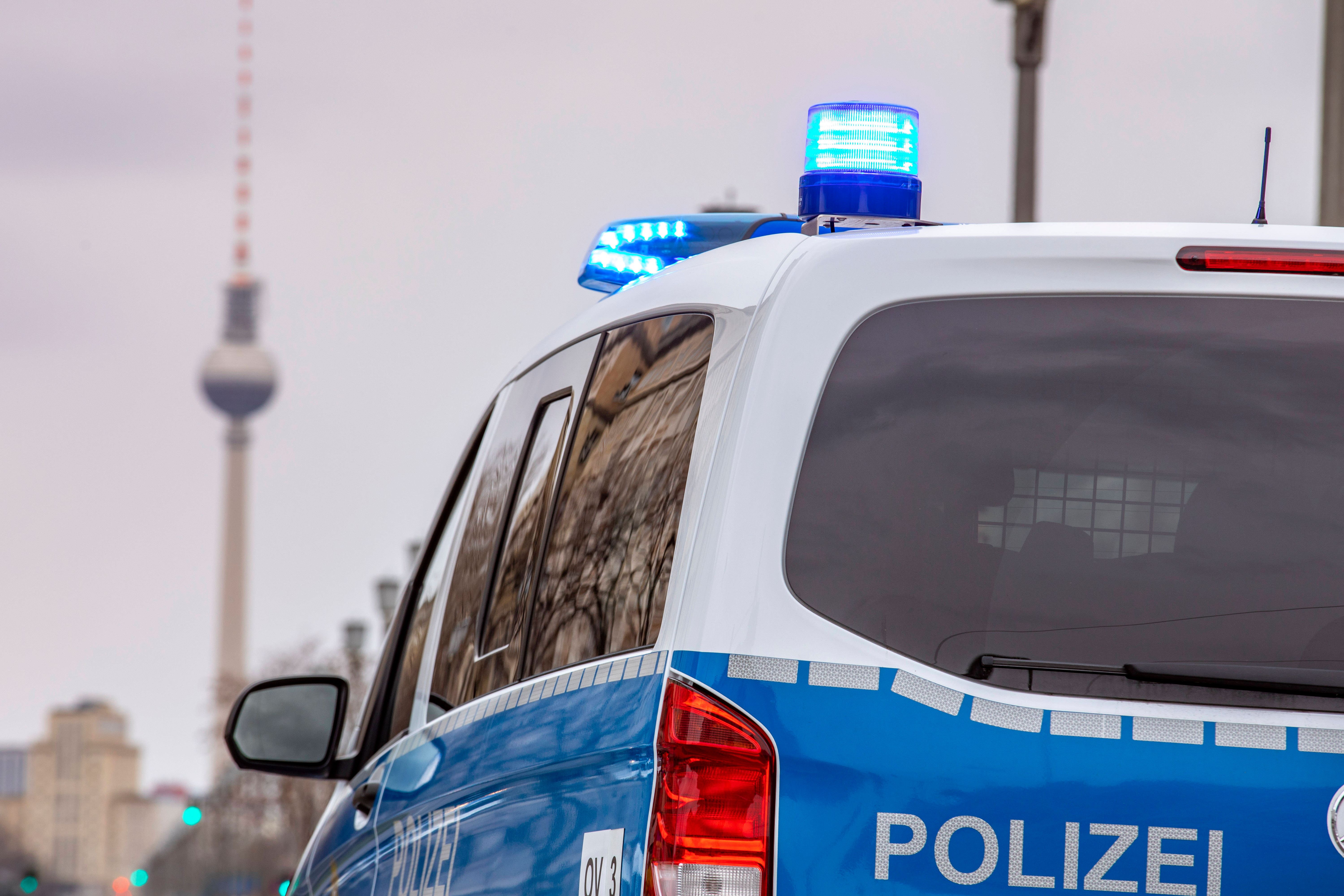 Großrazzia in mehreren Berliner Kiezen – 125 Beamte im Einsatz!