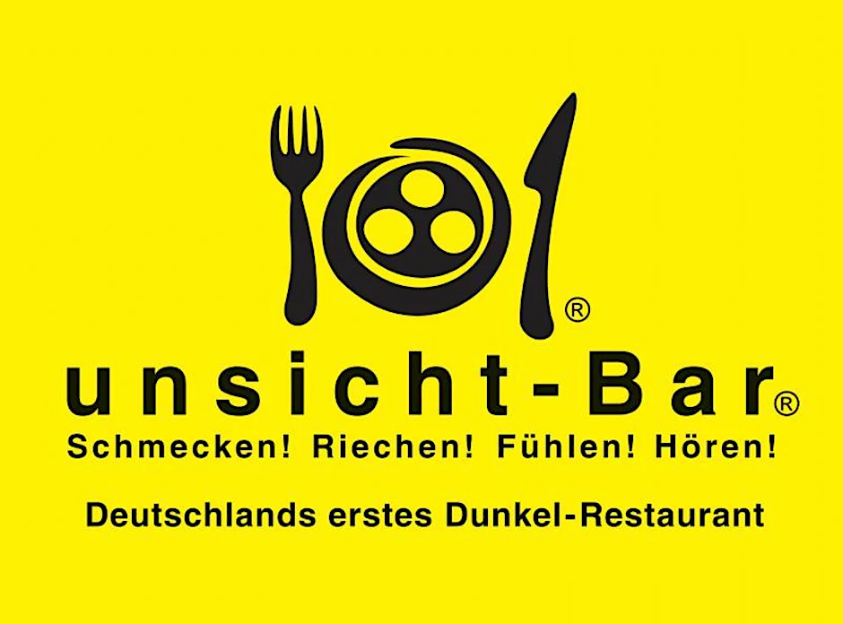 Essen ohne Ablenkung: Erleben Sie Genuss im Dunkeln. Willkommen in der unsicht-Bar!