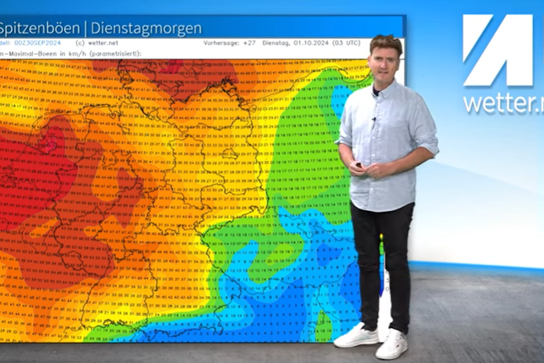 Das Wetter ist derzeit ziemlich herbstlich. Aber nach dem Hurrikan kommt die Warmluft, erklärt Experte Dominik Jung.