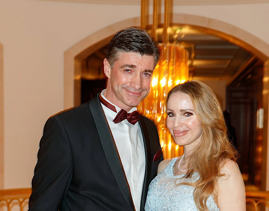 Hagen Reinhold und Annina Semmelhaack beim 70. Bundespresseball im April 2023.
