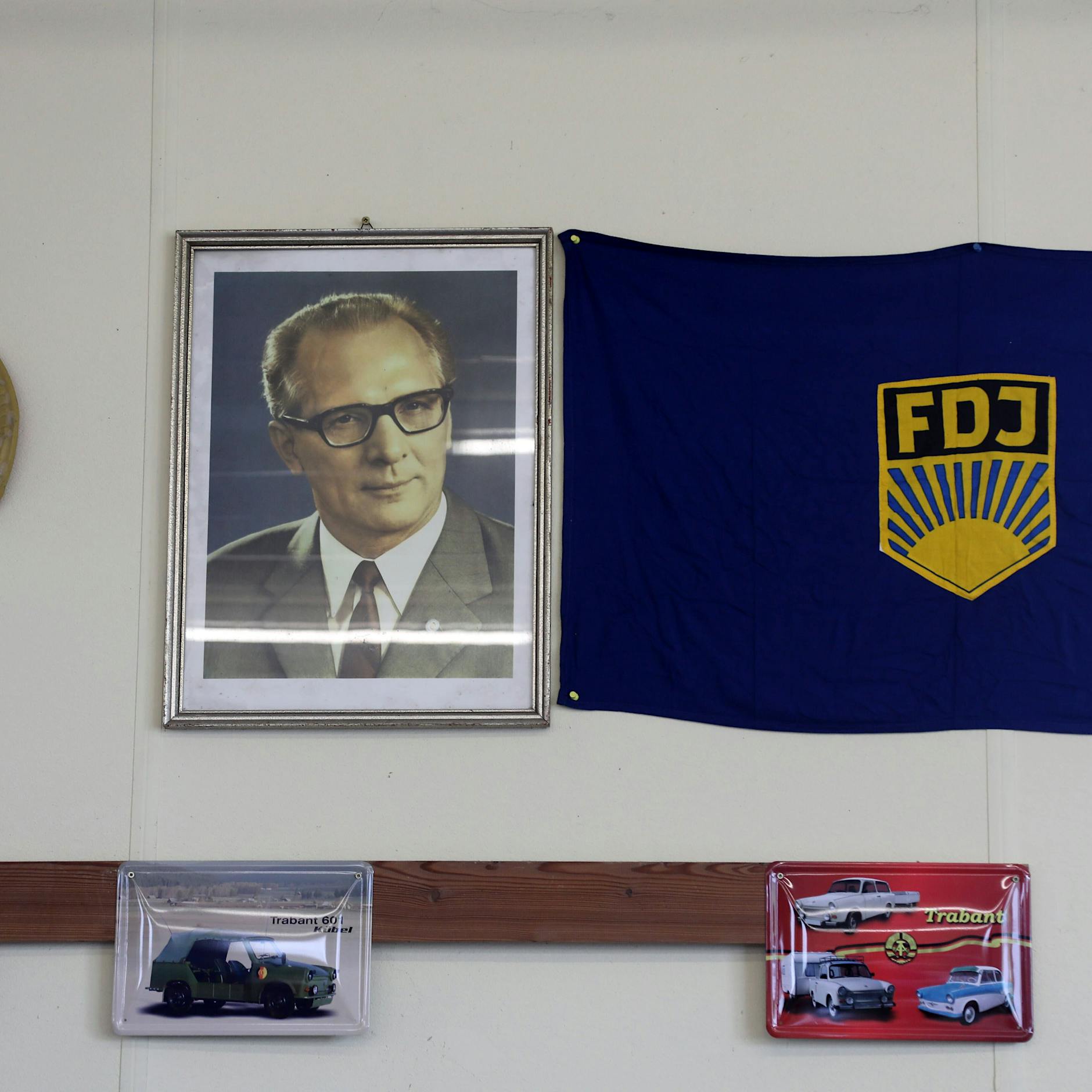 Sehnsucht nach Honecker? Zwei Drittel im Osten wollen die DDR zurück