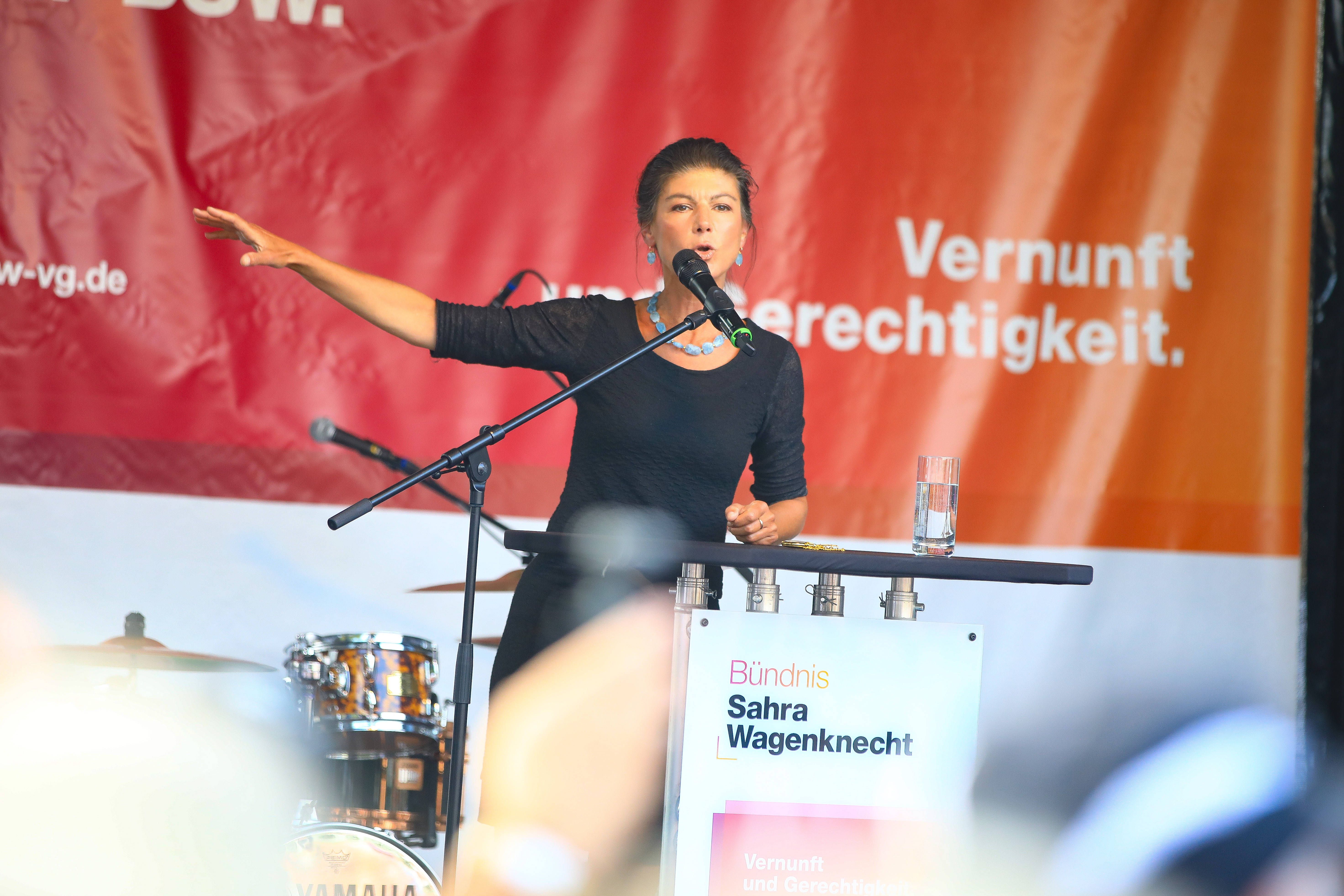 Sahra Wagenknecht legt am Tag der Deutschen Einheit Berlin lahm