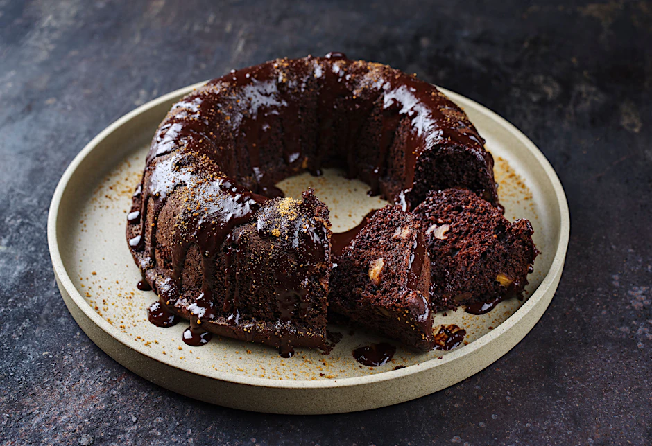 Der Schokoladen Gugelhupf nach 150 Jahre altem Wiener Rezept ist der Knaller. Einfach und gut und mit viel Liebe zu backen.&nbsp;