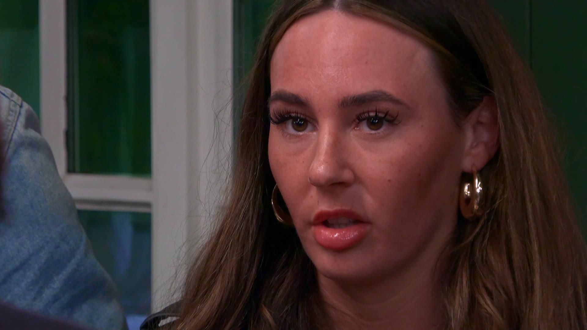 Image - „Sommerhaus der Stars“-Drohung: Fans fordern Alessia Herrens Rauswurf