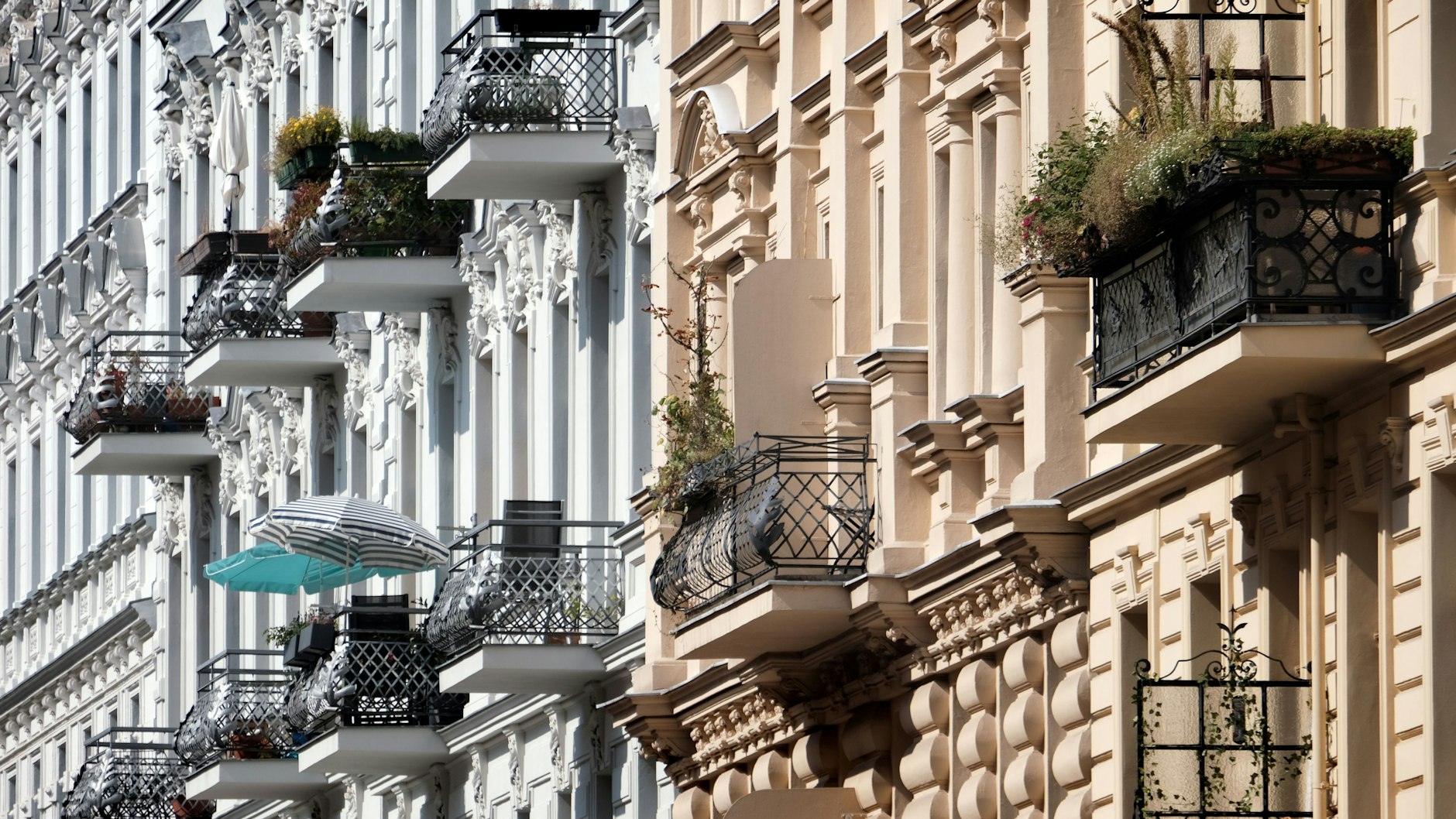 Bis zu 20.000 Euro zahlt das Jobcenter für eine Unterkunft für eine Familie in Berlin.