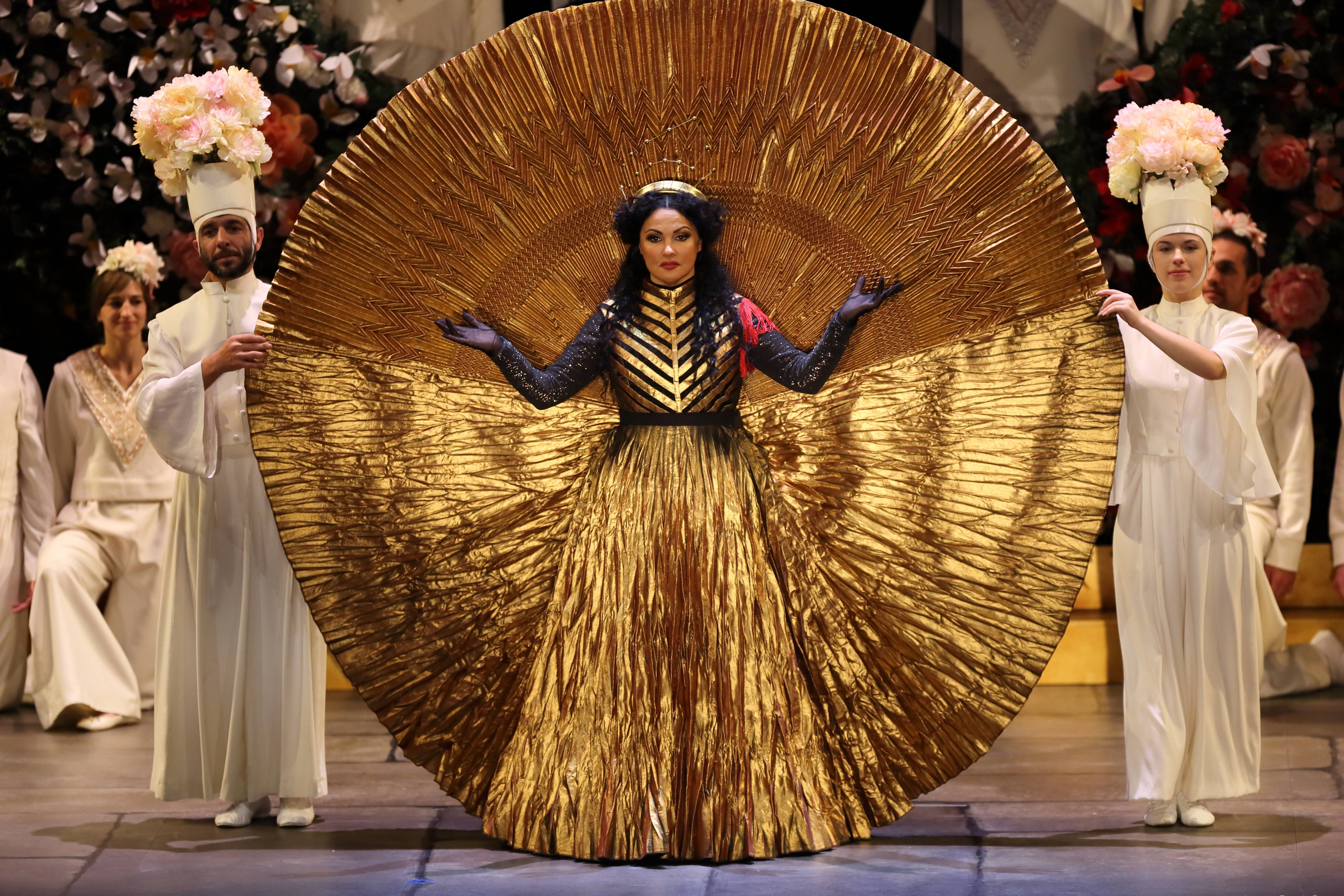 Rätselhafter Erfolg: „Nabucco“ mit Anna Netrebko an der Staatsoper