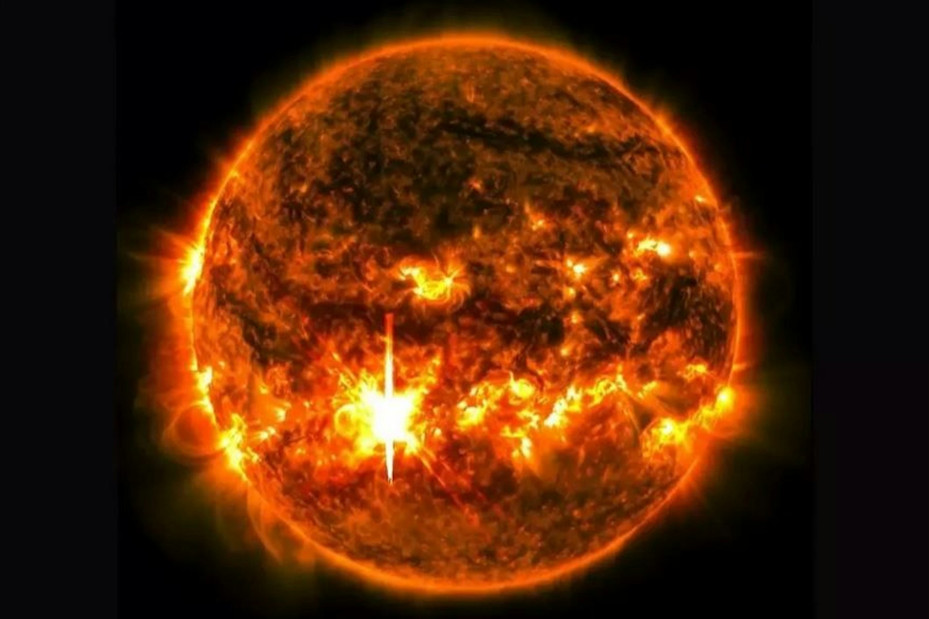 Am 1. Oktober hat die Nasa ein gewaltige Sonnen-Eruption aufgenommen.