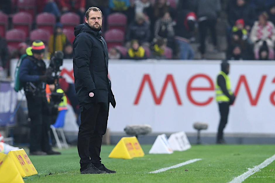 Bo Svensson (45) konnte als Cheftrainer noch nie gegen den BVB gewinnen. Das will der Däne nun mit dem 1. FC Union endlich ändern.