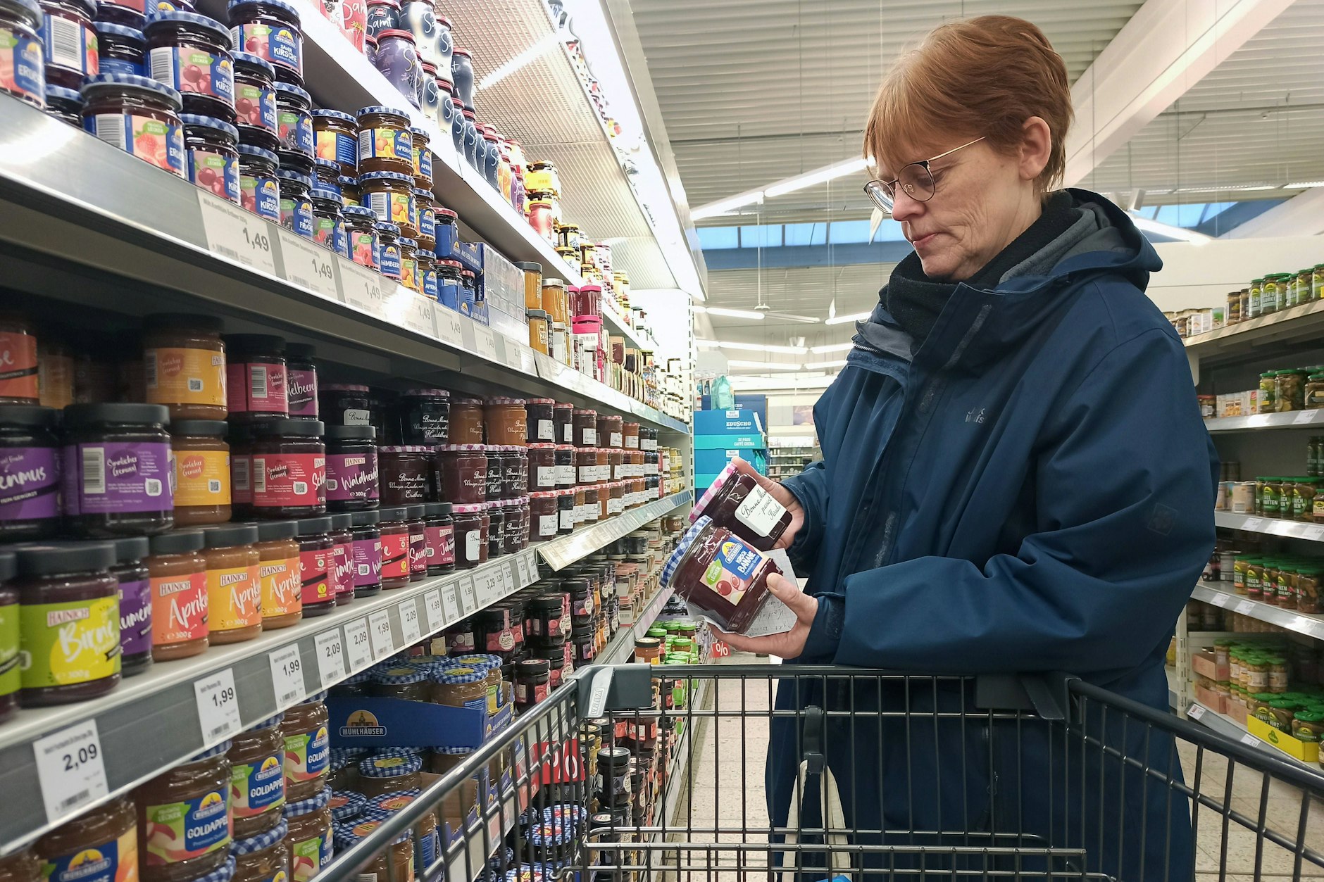 Discounter-Eigenmarken sind oft identisch mit den Produkten der Markenhersteller. Da kann man richtig sparen.