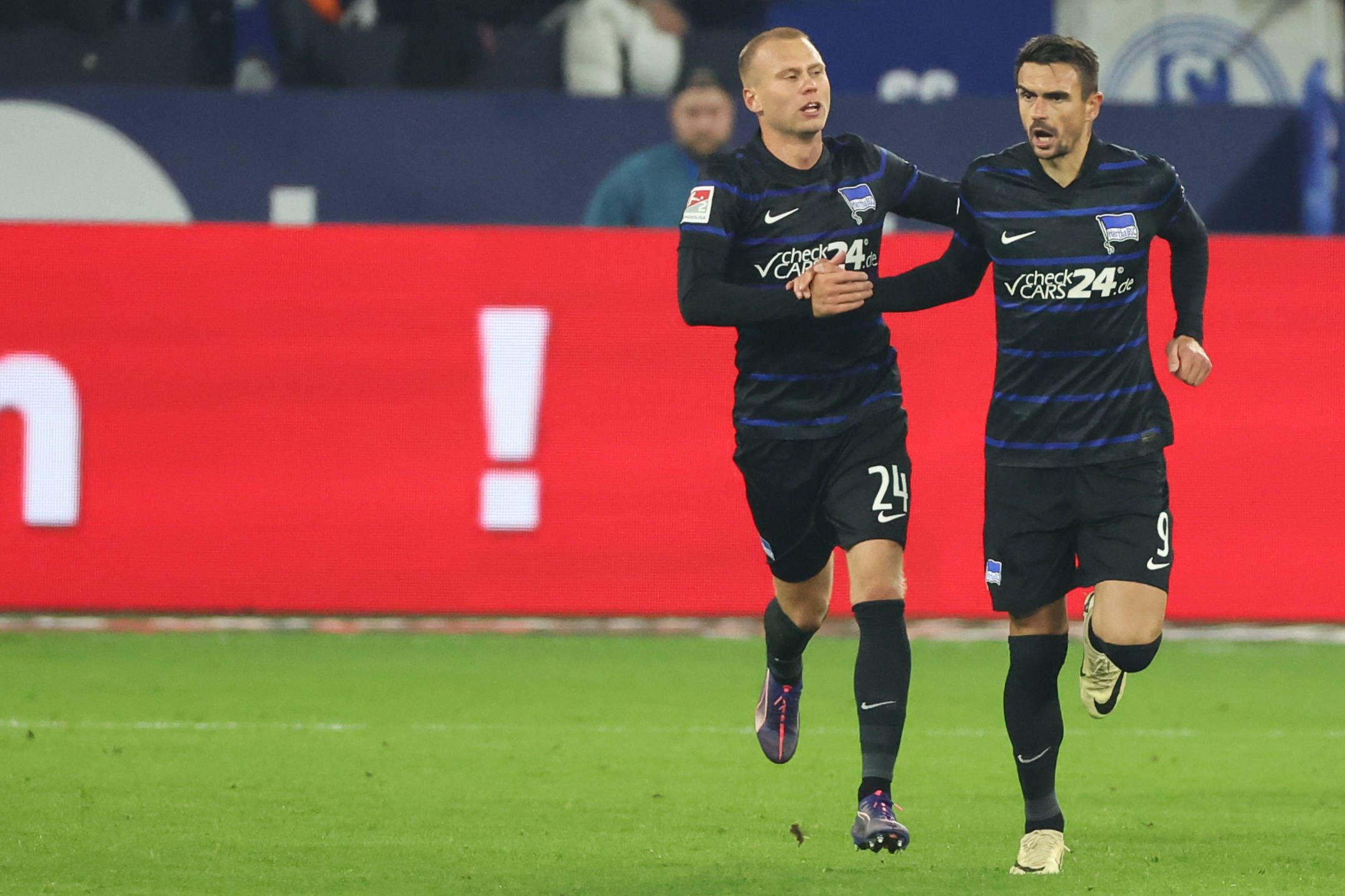 2:2! Smail Prevljak rettet Hertha BSC einen Punkt auf Schalke