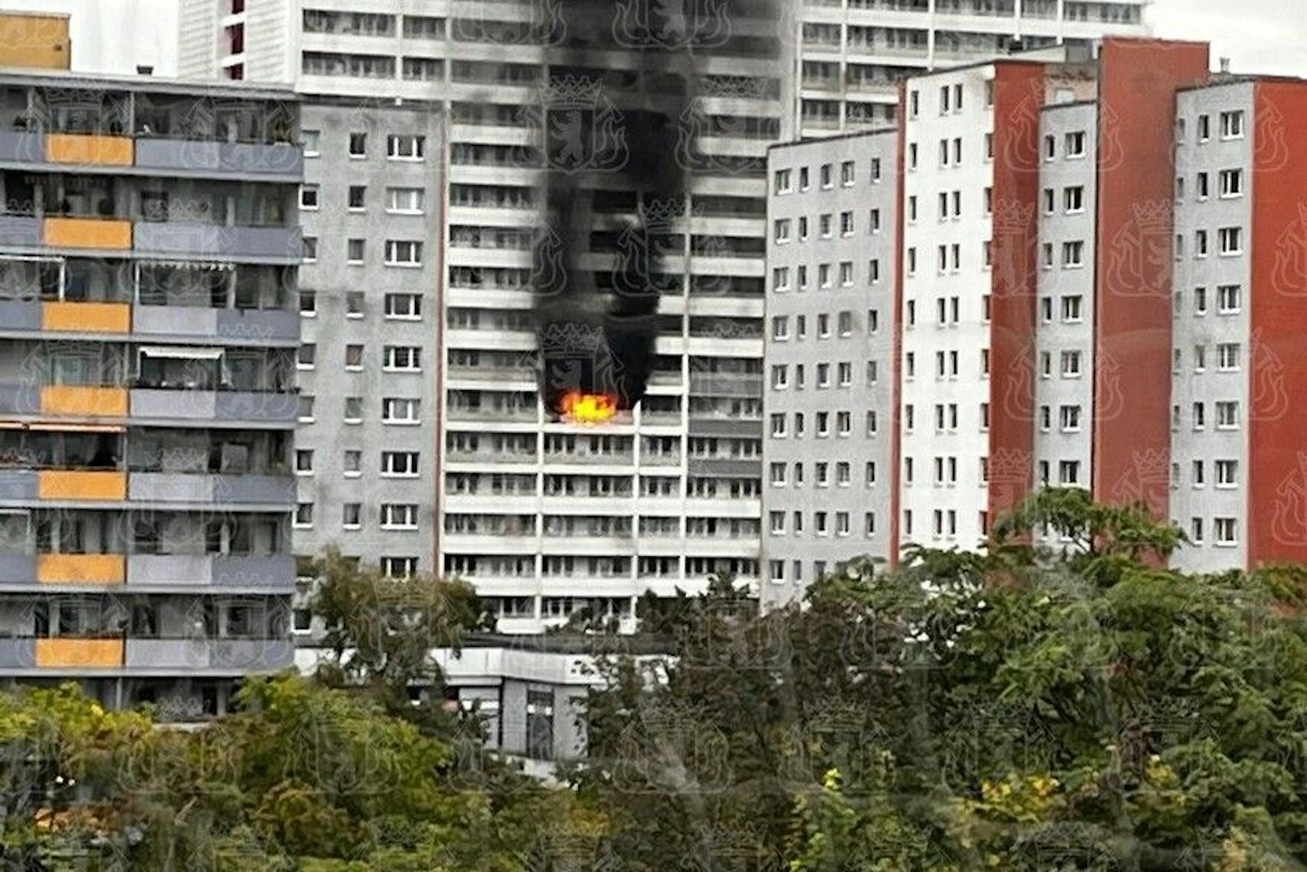Der Hochhausbrand in Berlin-Lichtenberg