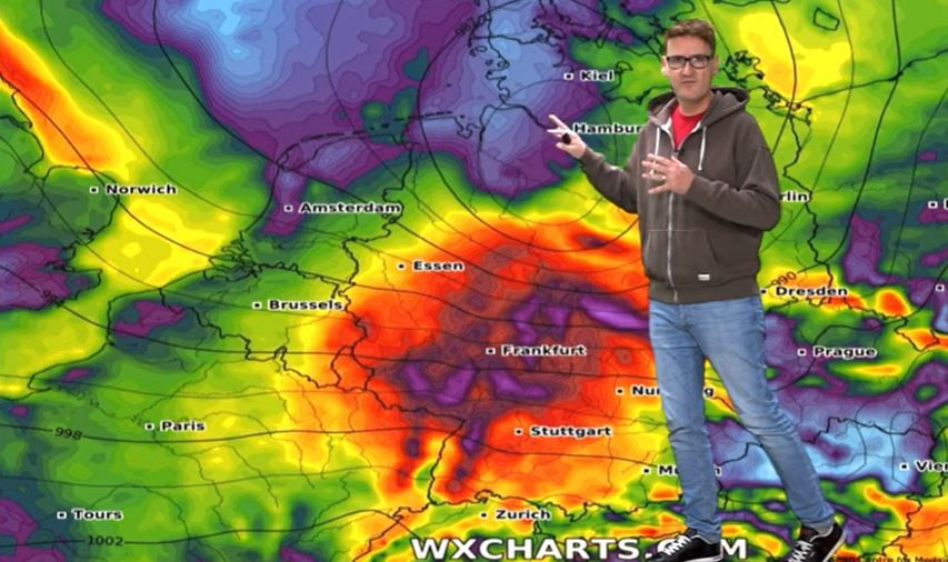 Orkan-Attacke: Hurrikan Kirk kommt, Unwetterwarnung – Tornados möglich