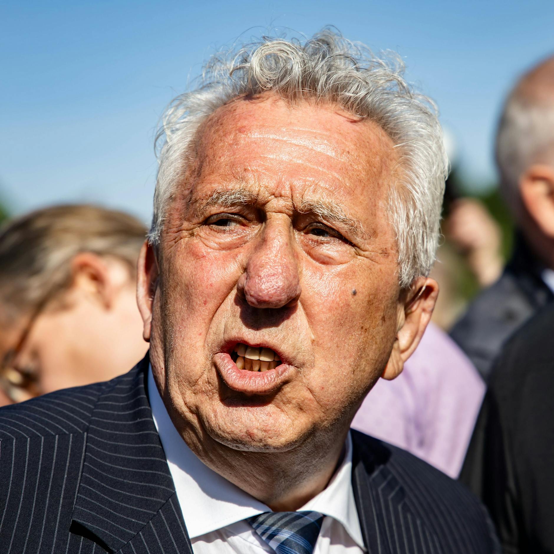 75. DDR-Geburtstag: Egon Krenz feiert mit – und lobt den „deutschen Friedensstaat“