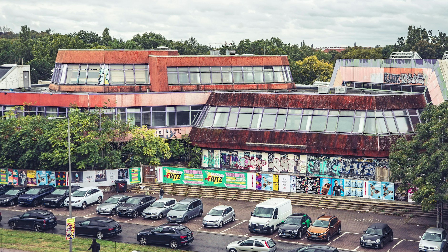 Das SEZ im Osten Berlins, das abgerissen werden soll.