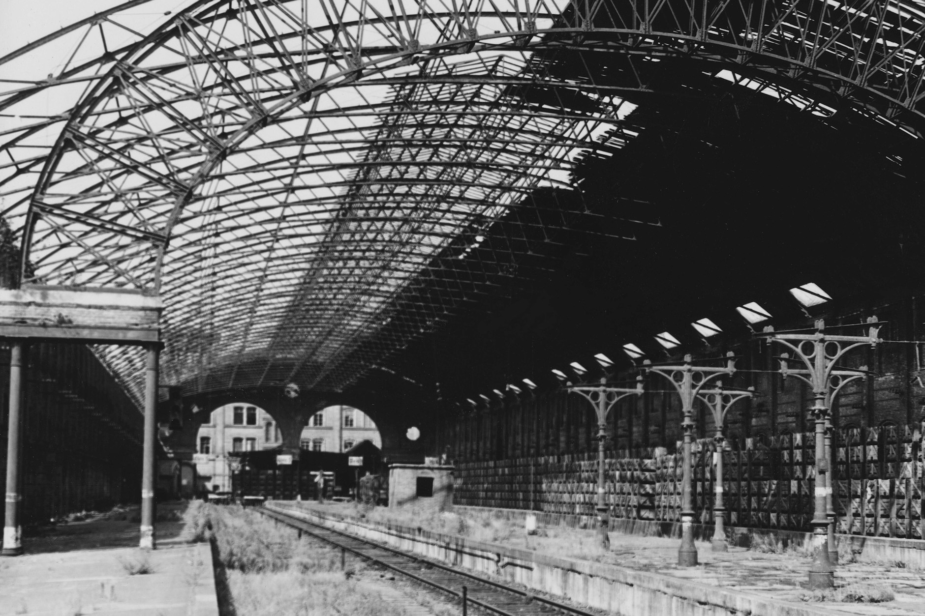 Die Sammlung umfasst mehr als 5600 Postkarten, die die Entwicklung von Kreuzberg zeigt.