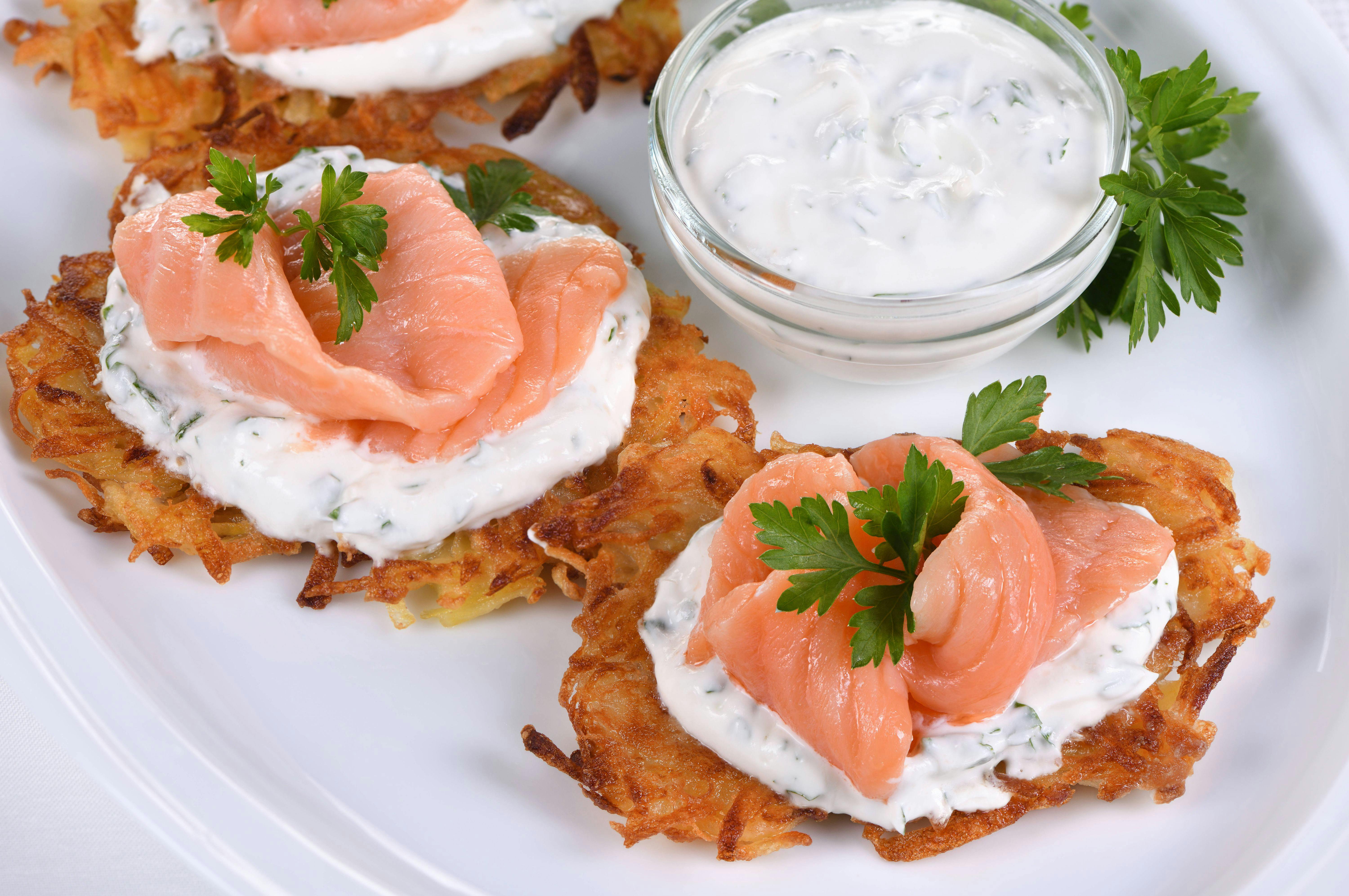 Rezept für perfekt knusprige Kartoffelpuffer – mit Haferflocken-Trick