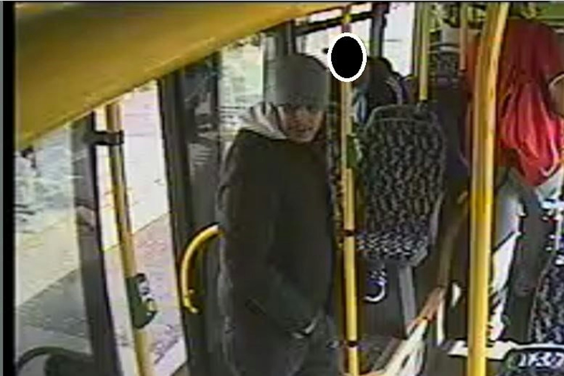 Die Polizei fragt: Wer kennt diesen Mann?