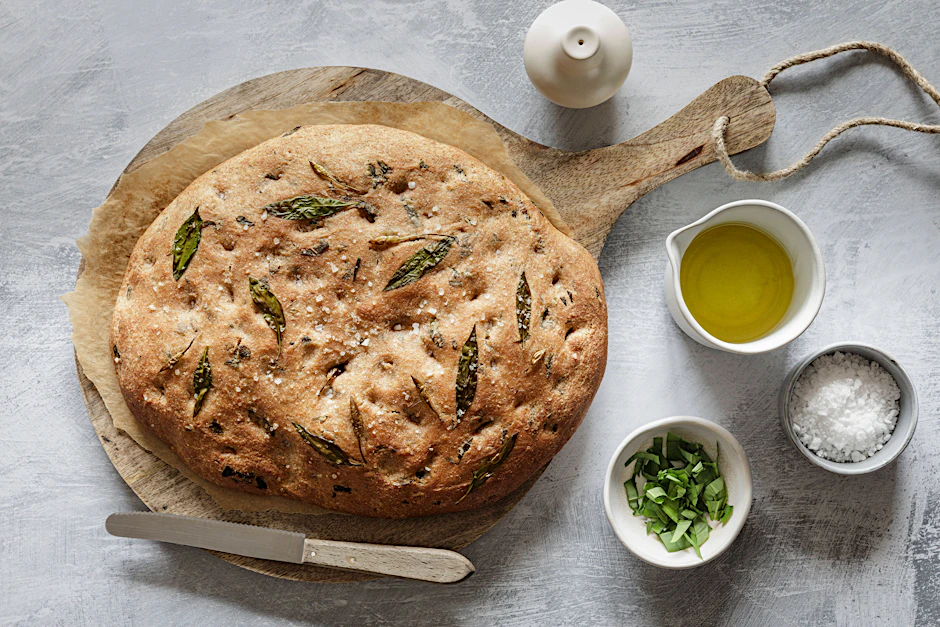 Mit leckerem Focaccia lässt sich das italienische Flair ganz einfach zu sich nach Hause auf den Tisch holen.